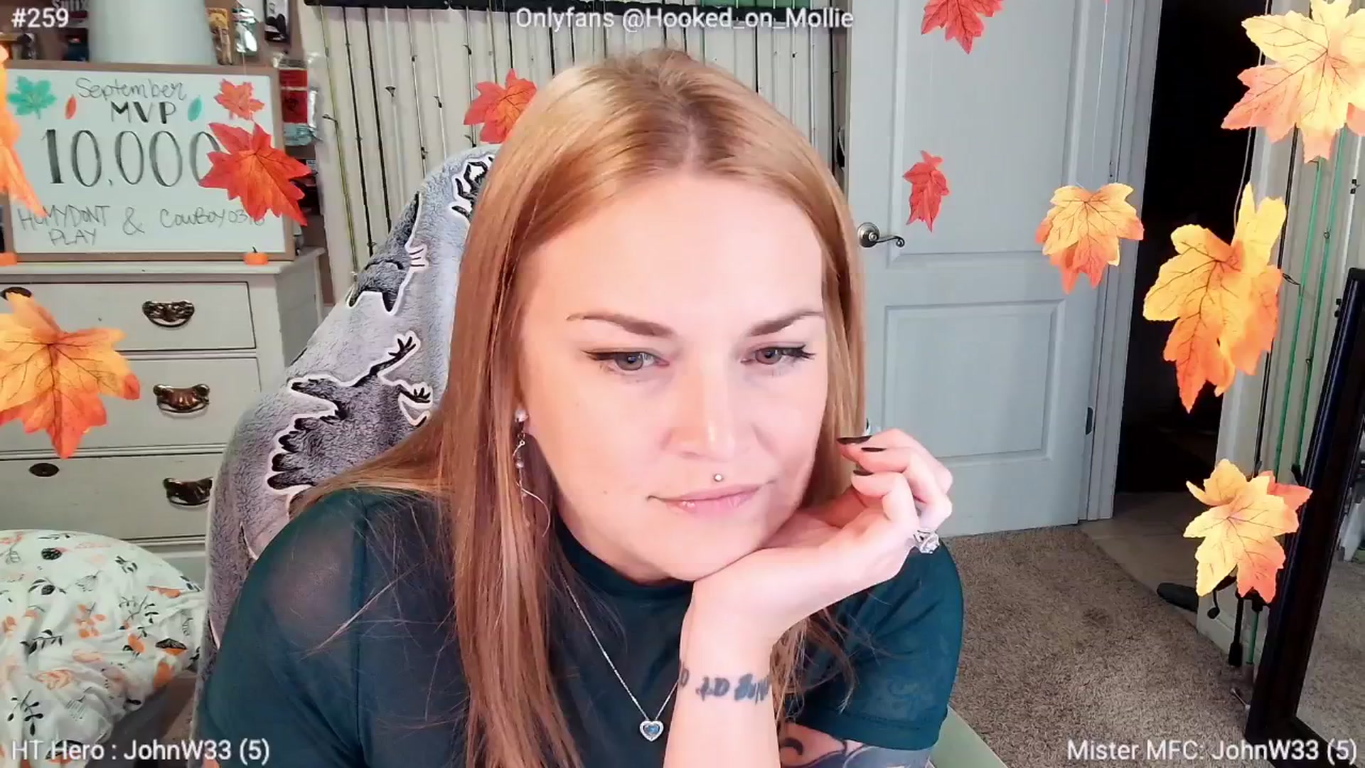 Gallery image thumbnail from MollieRose_'s myfreecams stream on, 10/01/2025, 24:43 image 15 of 20
