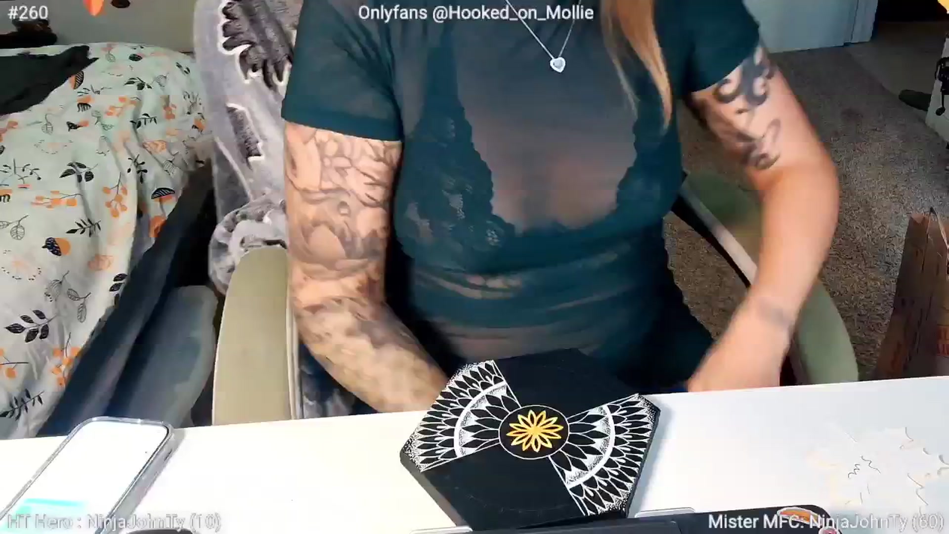 Gallery image thumbnail from MollieRose_'s myfreecams stream on, 10/01/2025, 03:45 image 3 of 20
