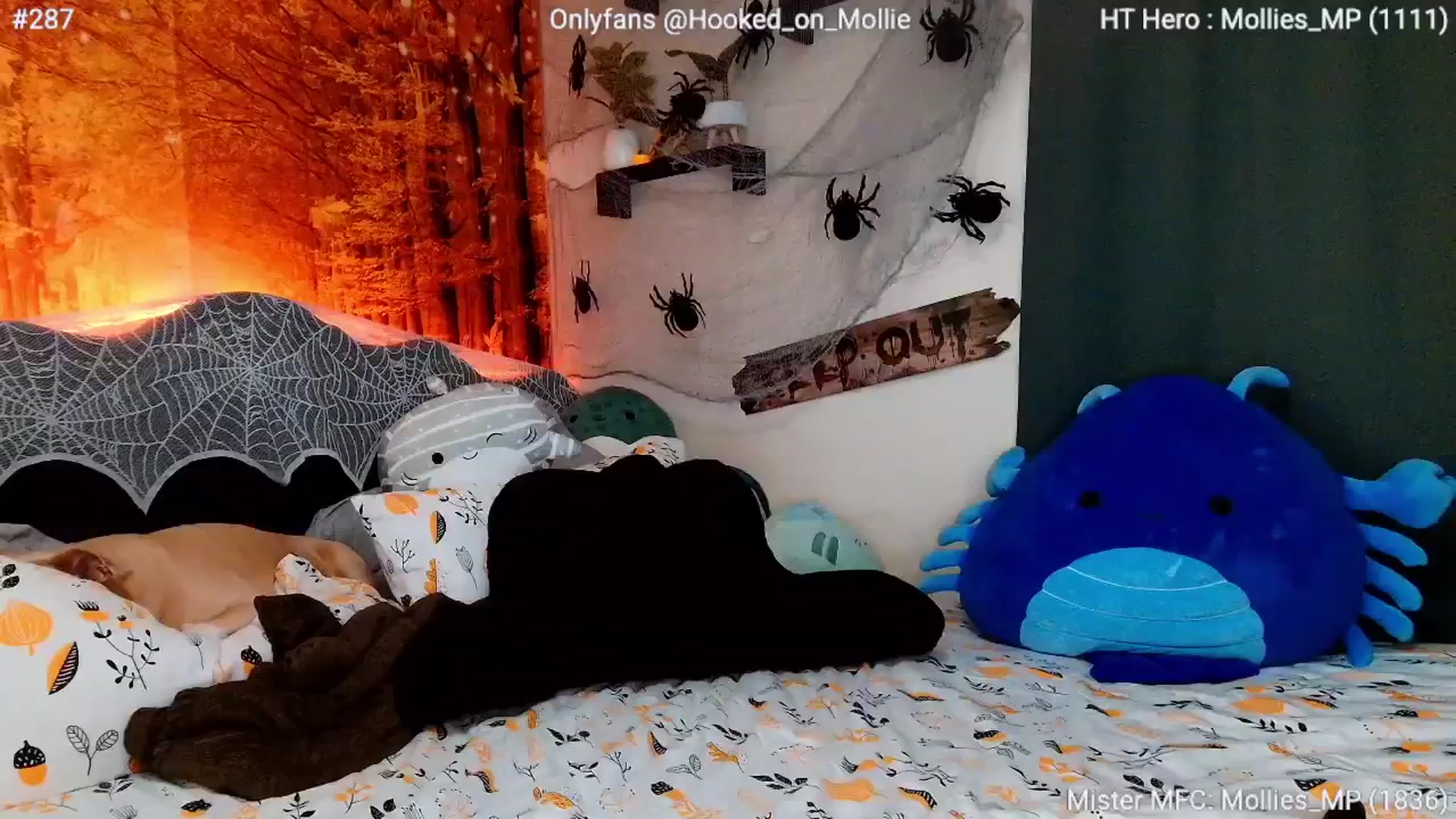 Gallery image thumbnail from MollieRose_'s myfreecams stream on, 10/07/2025, 01:04 image 1 of 20
