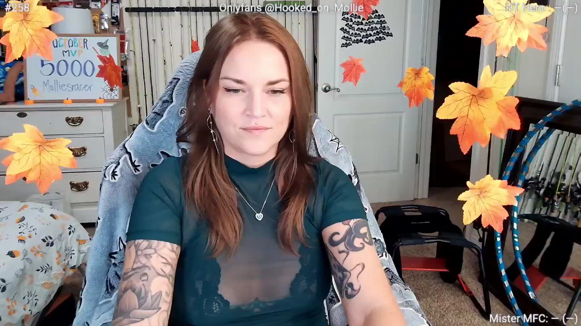 Gallery image thumbnail from MollieRose_'s myfreecams stream on, 10/08/2025, 24:01 image 9 of 20