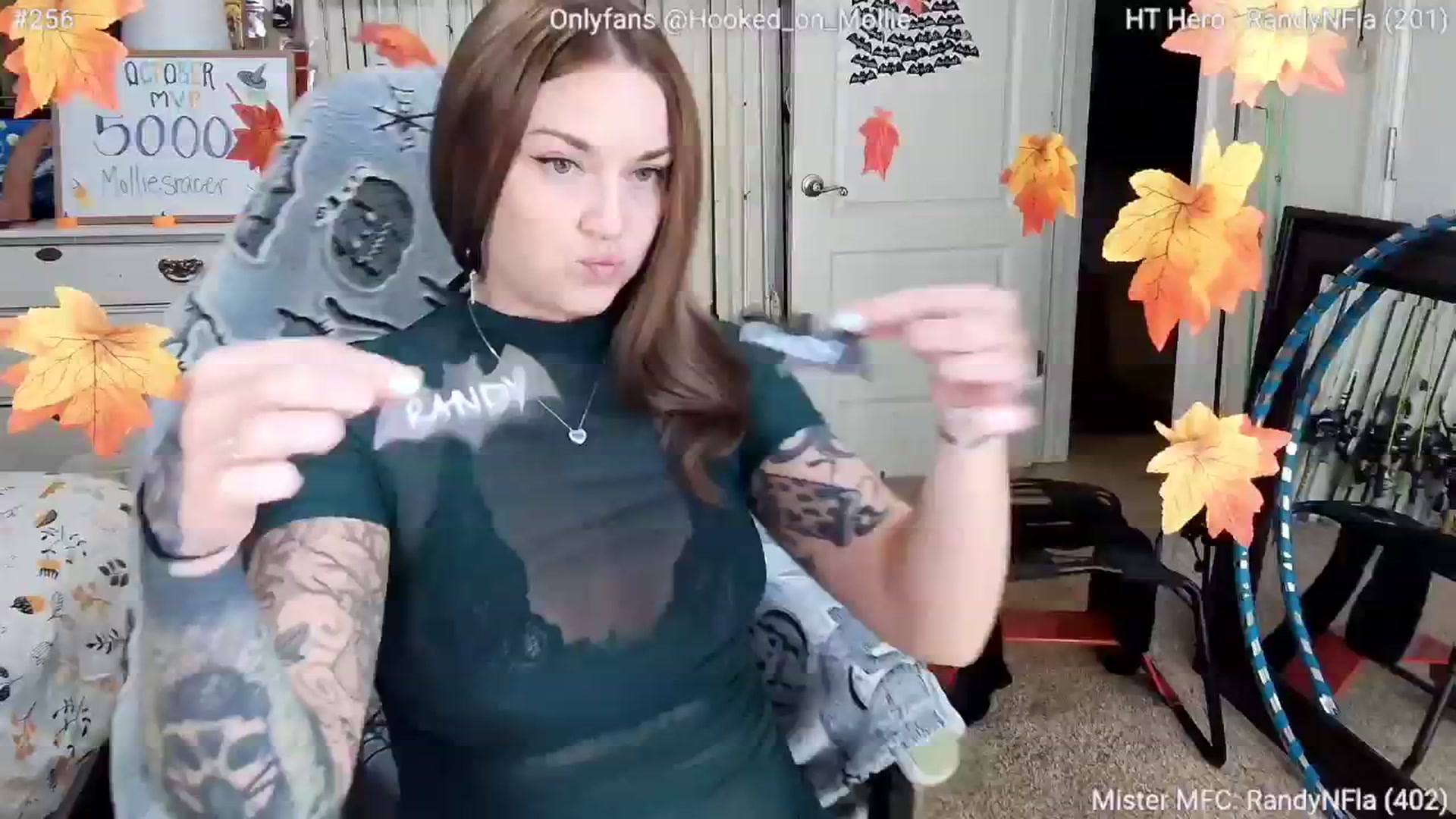 Gallery image thumbnail from MollieRose_'s myfreecams stream on, 10/08/2025, 01:57 image 1 of 20
