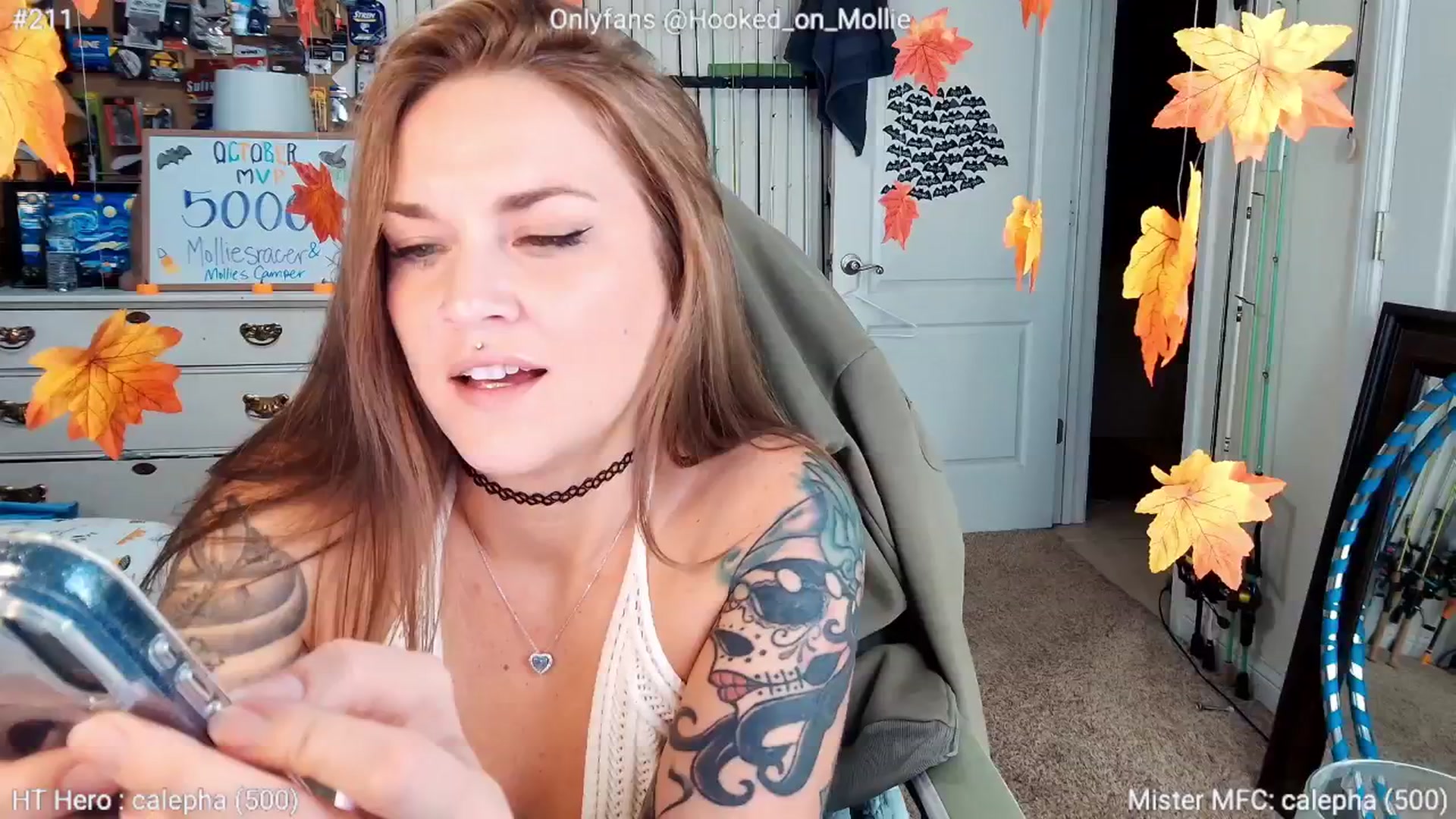 Gallery image thumbnail from MollieRose_'s myfreecams stream on, 10/11/2025, 01:52 image 18 of 20