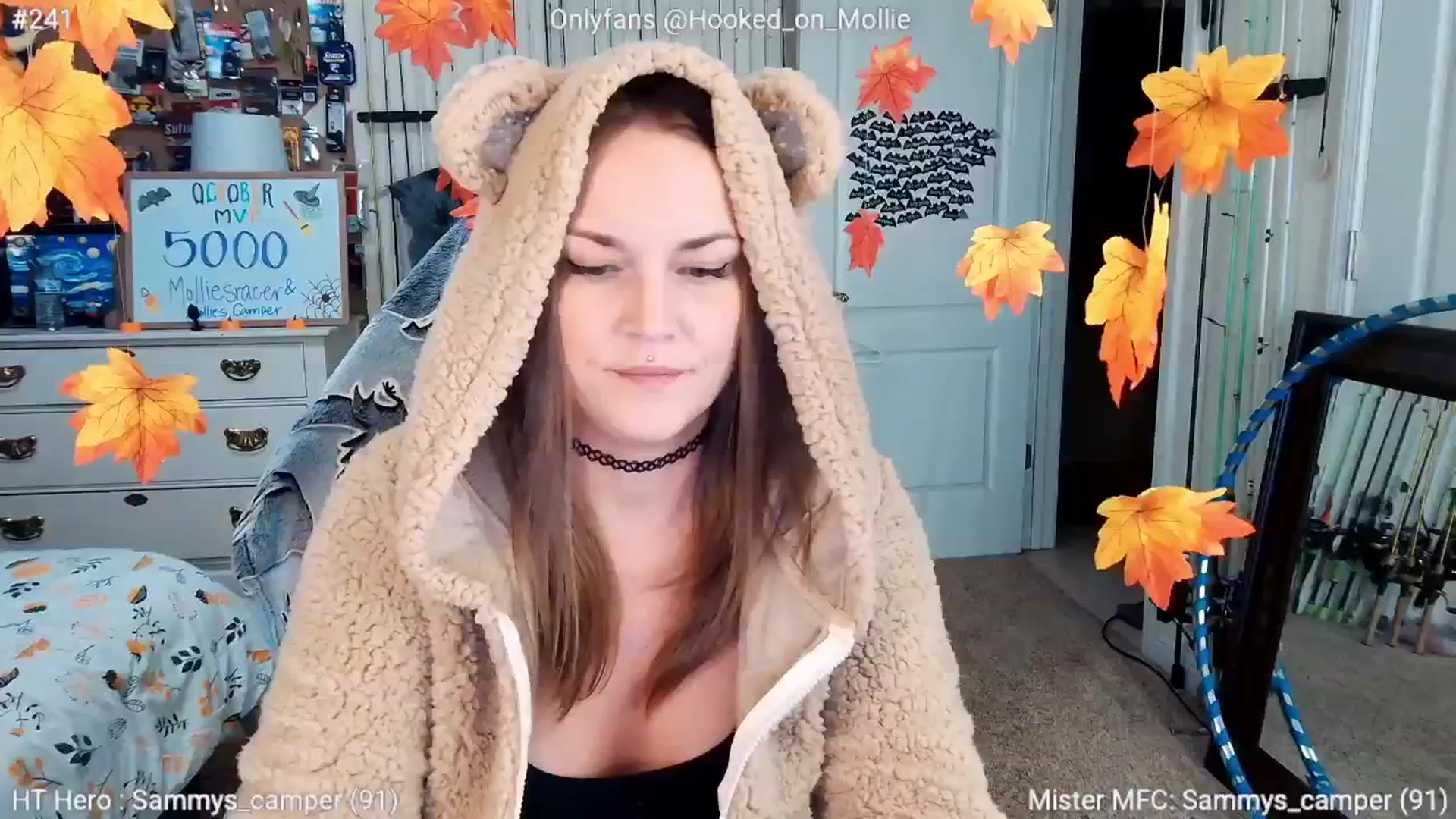 Gallery image thumbnail from MollieRose_'s myfreecams stream on, 10/16/2025, 02:36 image 3 of 20