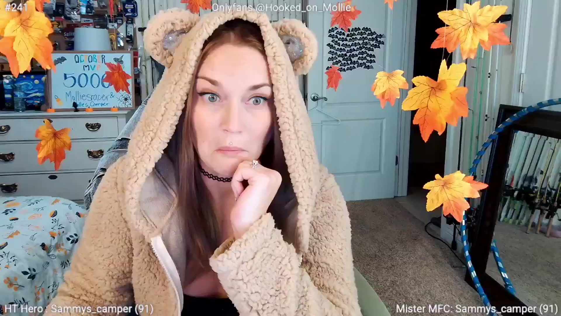 Gallery image thumbnail from MollieRose_'s myfreecams stream on, 10/16/2025, 02:36 image 4 of 20
