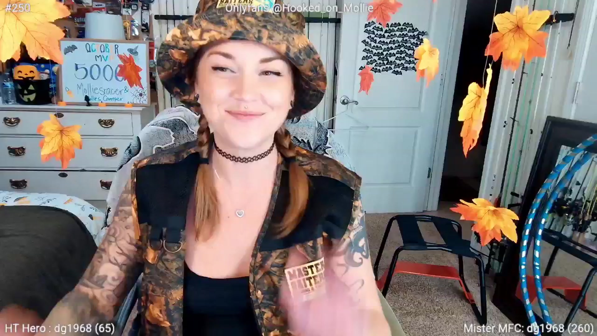 Gallery image thumbnail from MollieRose_'s myfreecams stream on, 10/22/2025, 24:02 image 18 of 20