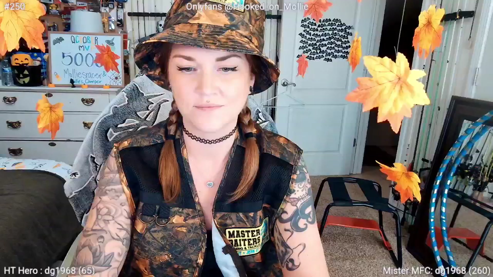 Gallery image thumbnail from MollieRose_'s myfreecams stream on, 10/22/2025, 24:02 image 5 of 20
