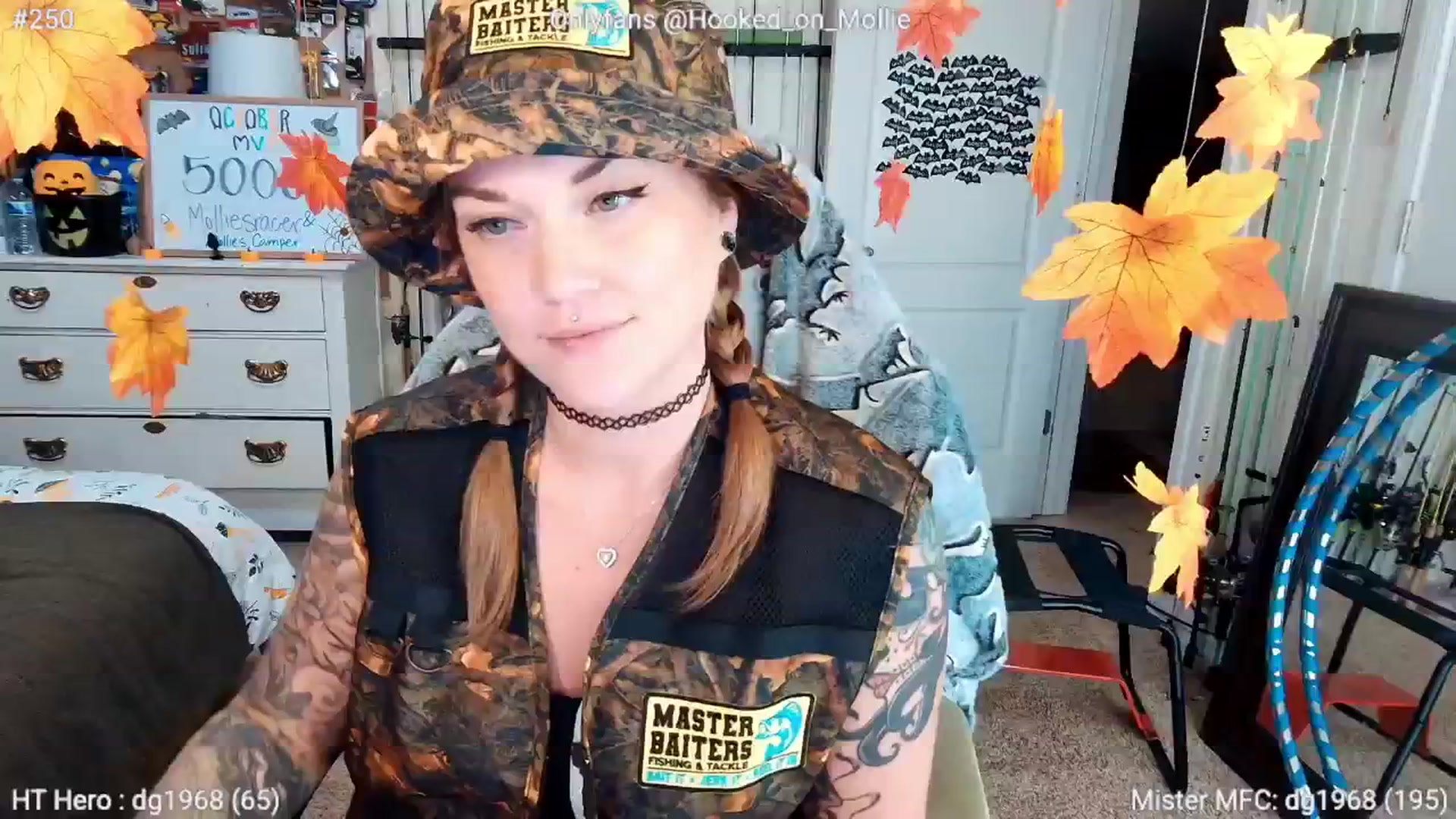 Gallery image thumbnail from MollieRose_'s myfreecams stream on, 10/22/2025, 24:02 image 2 of 20
