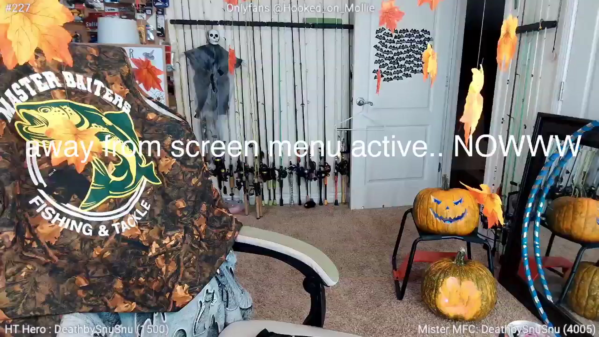 Gallery image thumbnail from MollieRose_'s myfreecams stream on, 10/22/2025, 04:33 image 16 of 20
