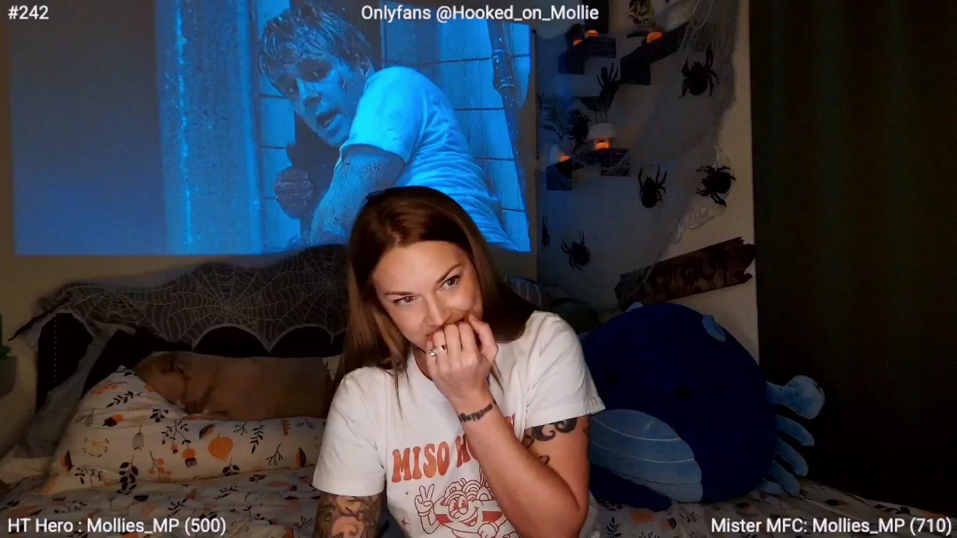 Gallery image thumbnail from MollieRose_'s myfreecams stream on, 10/24/2025, 03:45 image 10 of 20