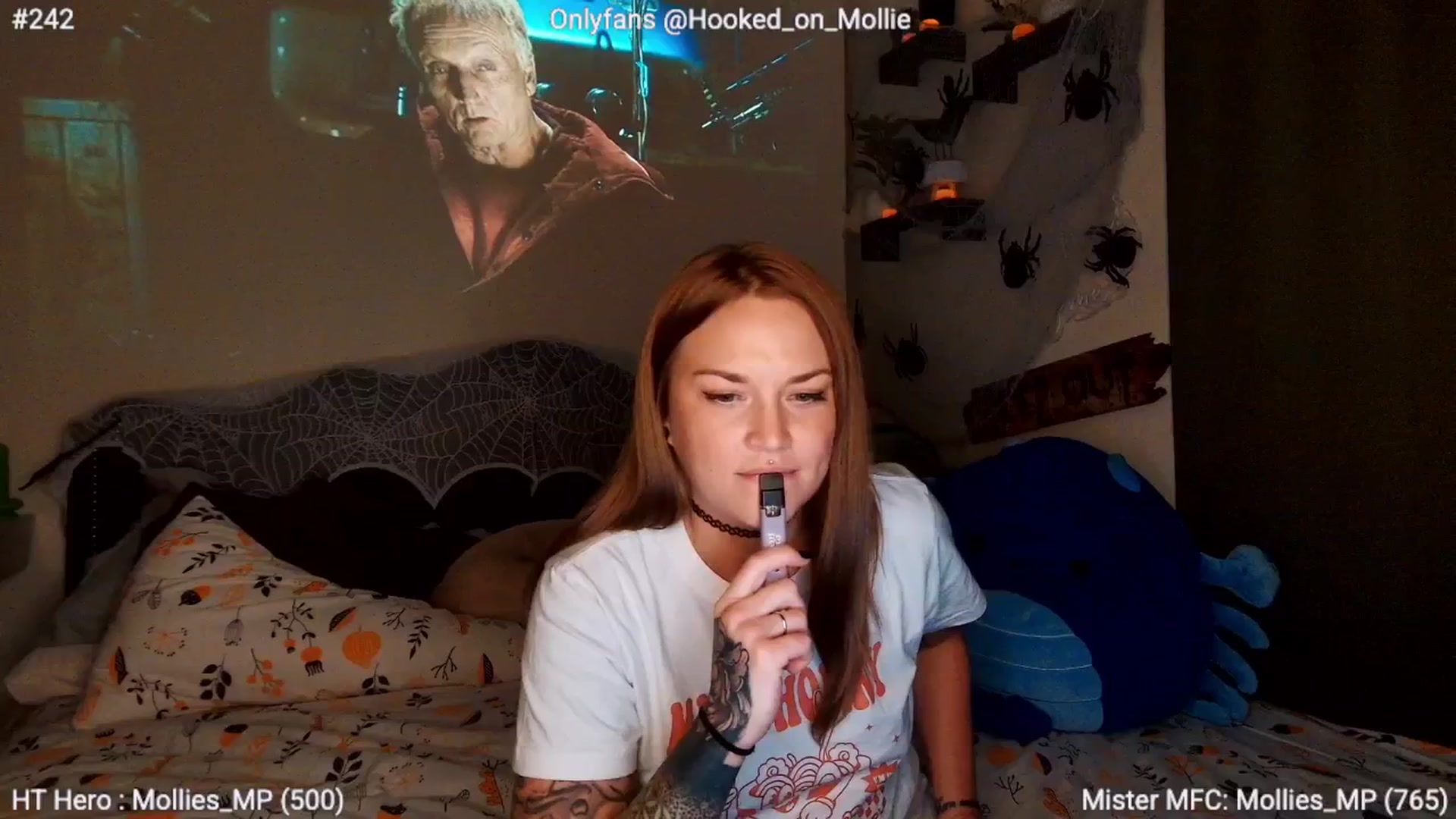 Gallery image thumbnail from MollieRose_'s myfreecams stream on, 10/24/2025, 03:45 image 12 of 20