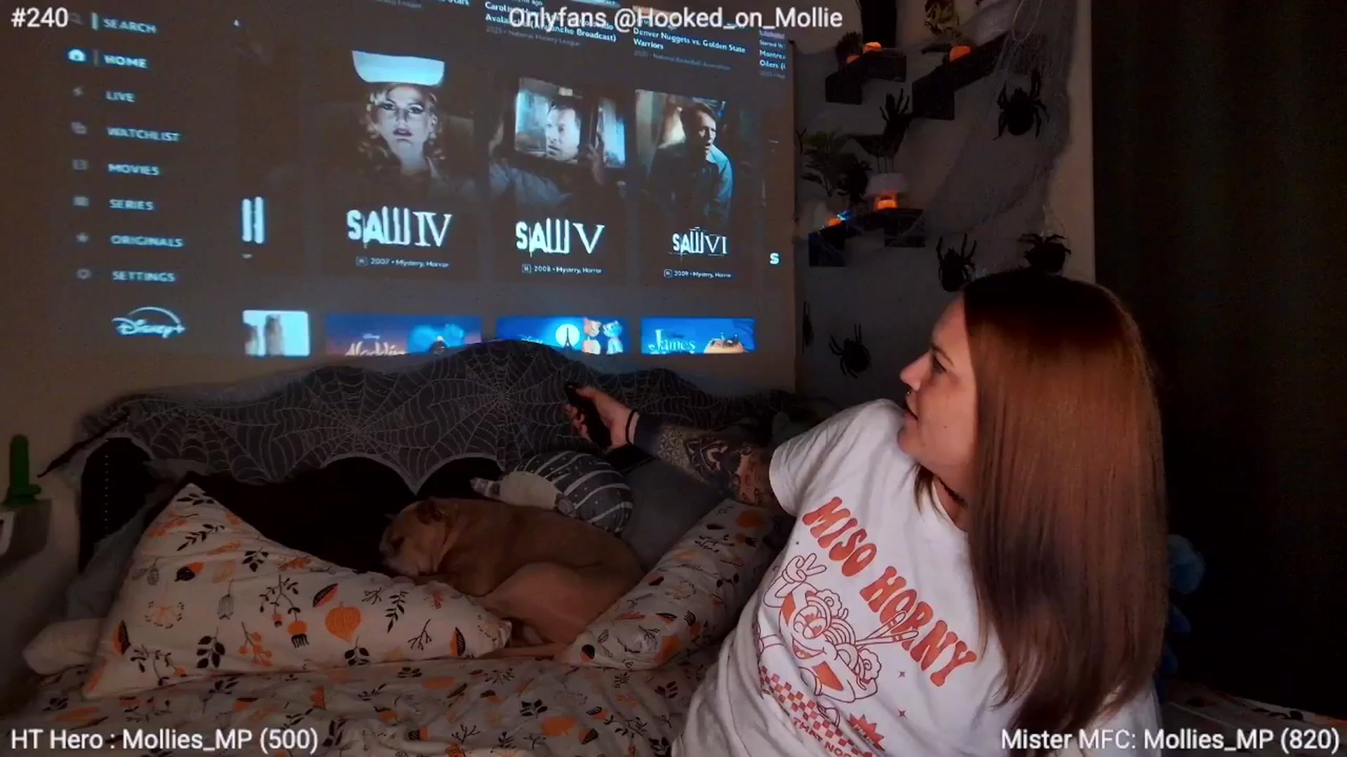 Gallery image thumbnail from MollieRose_'s myfreecams stream on, 10/24/2025, 03:45 image 17 of 20