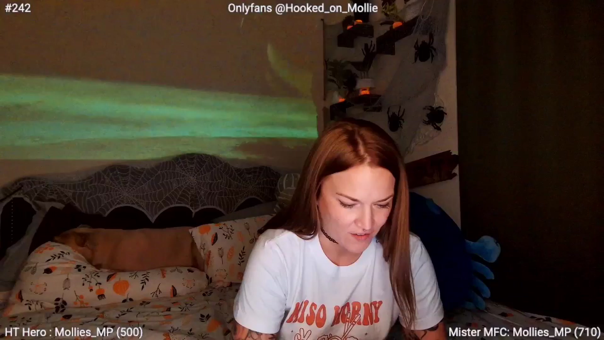 Gallery image thumbnail from MollieRose_'s myfreecams stream on, 10/24/2025, 04:10 image 5 of 20