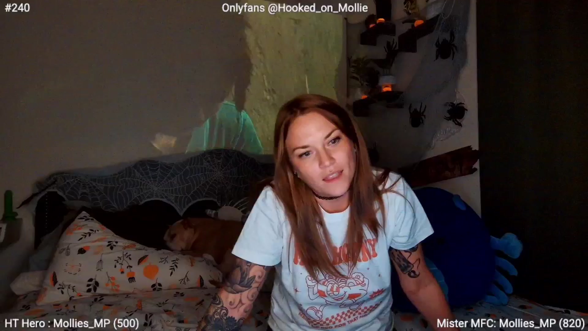 Gallery image thumbnail from MollieRose_'s myfreecams stream on, 10/24/2025, 04:10 image 12 of 20