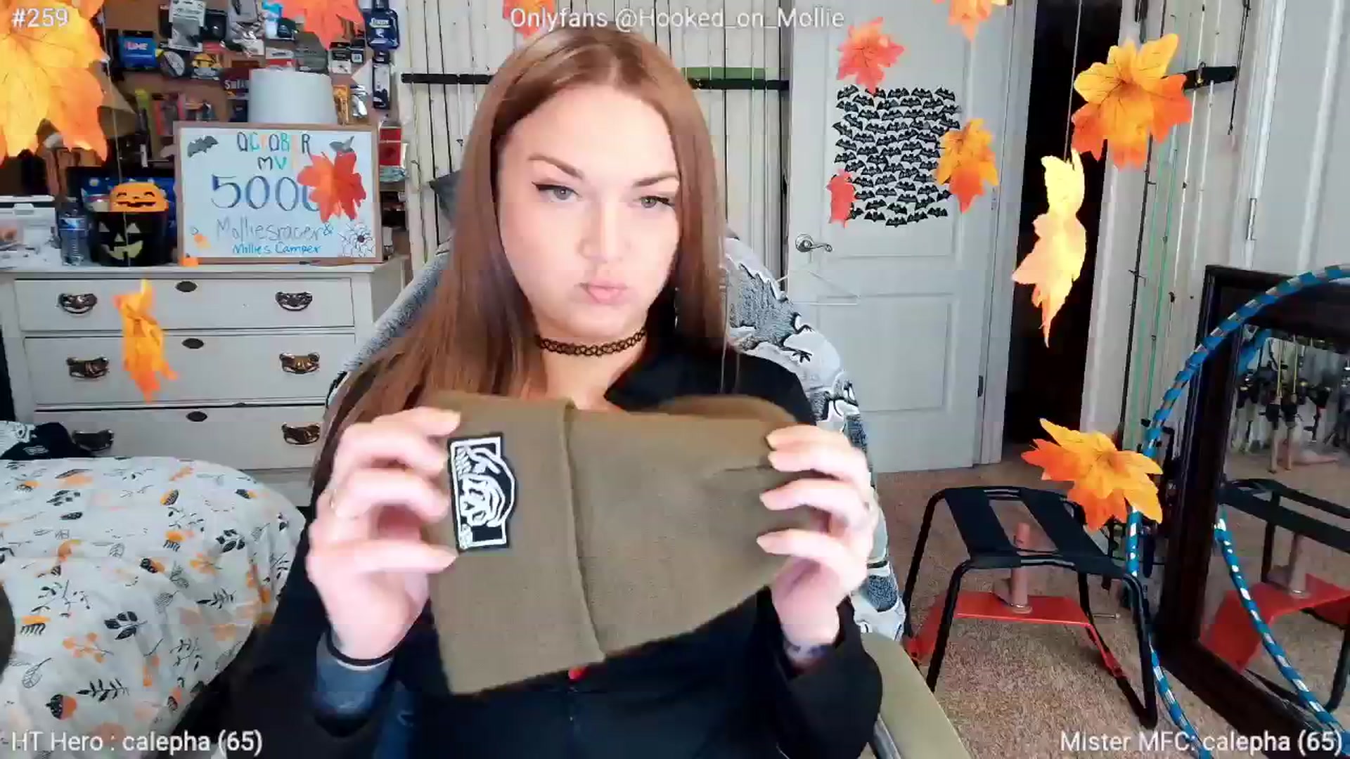 Gallery image thumbnail from MollieRose_'s myfreecams stream on, 10/28/2025, 04:38 image 3 of 20