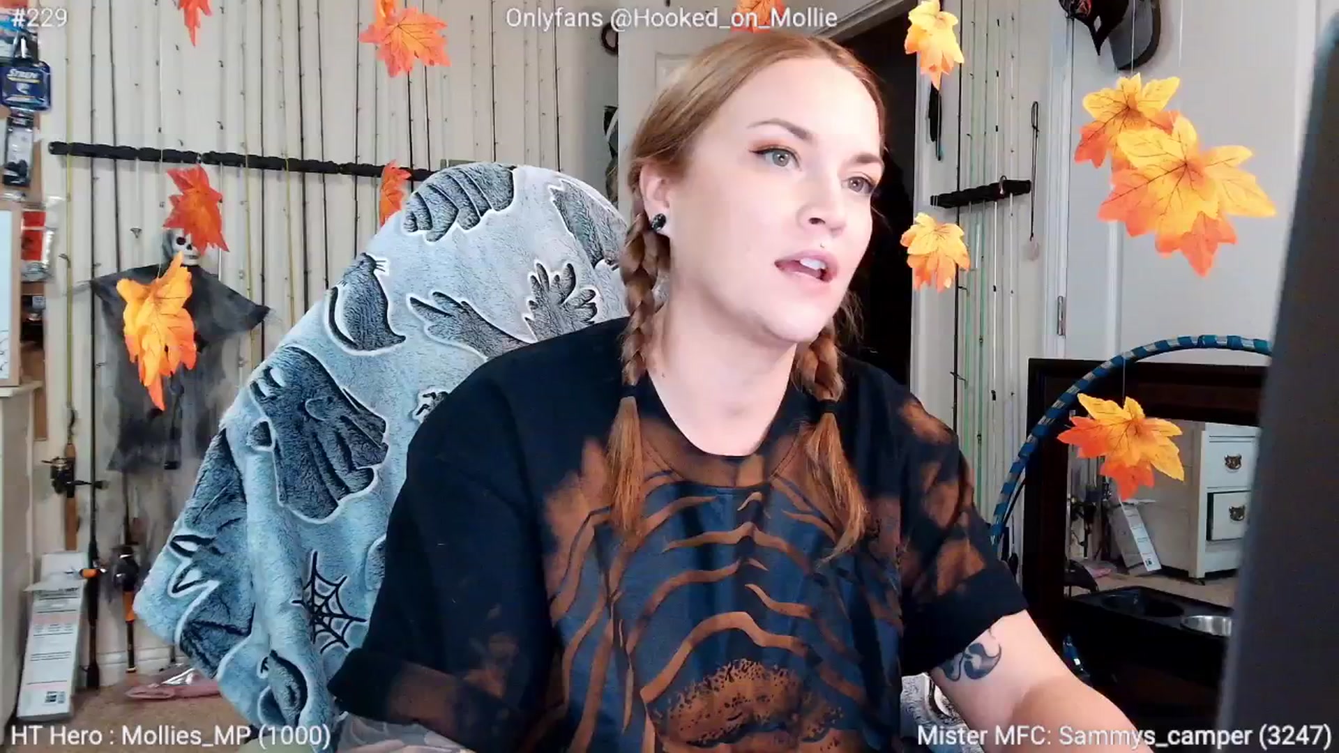 Gallery image thumbnail from MollieRose_'s myfreecams stream on, 10/29/2025, 03:42 image 17 of 20