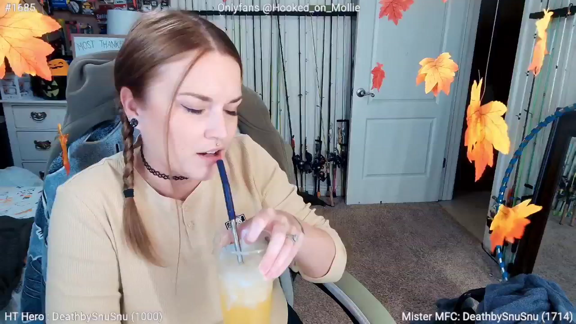Gallery image thumbnail from MollieRose_'s myfreecams stream on, 11/04/2025, 04:44 image 12 of 20