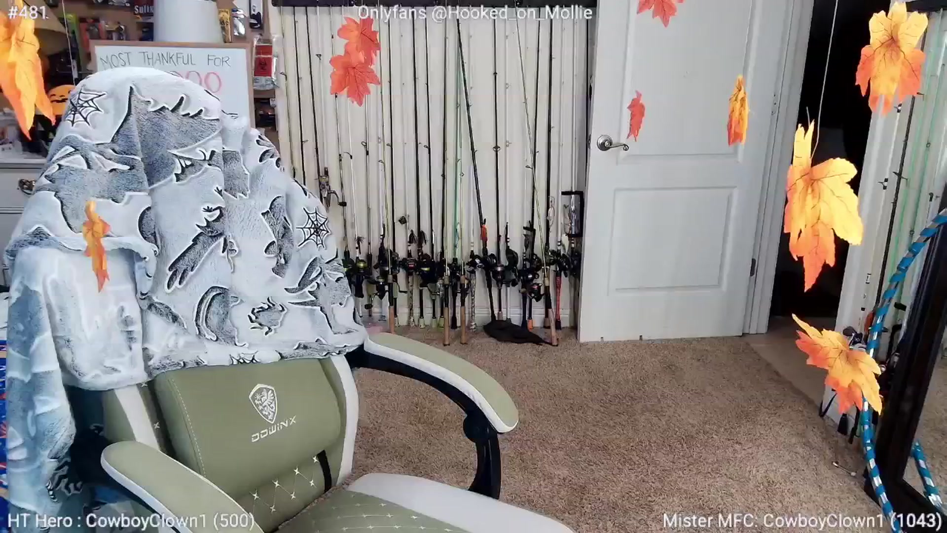 Gallery image thumbnail from MollieRose_'s myfreecams stream on, 11/05/2025, 04:44 image 6 of 20