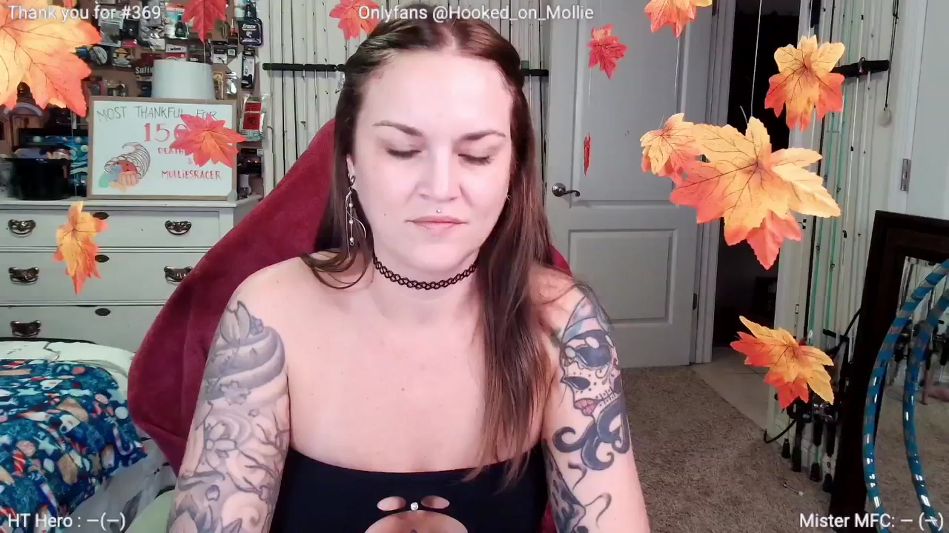 Gallery image thumbnail from MollieRose_'s myfreecams stream on, 11/14/2025, 02:36 image 1 of 20