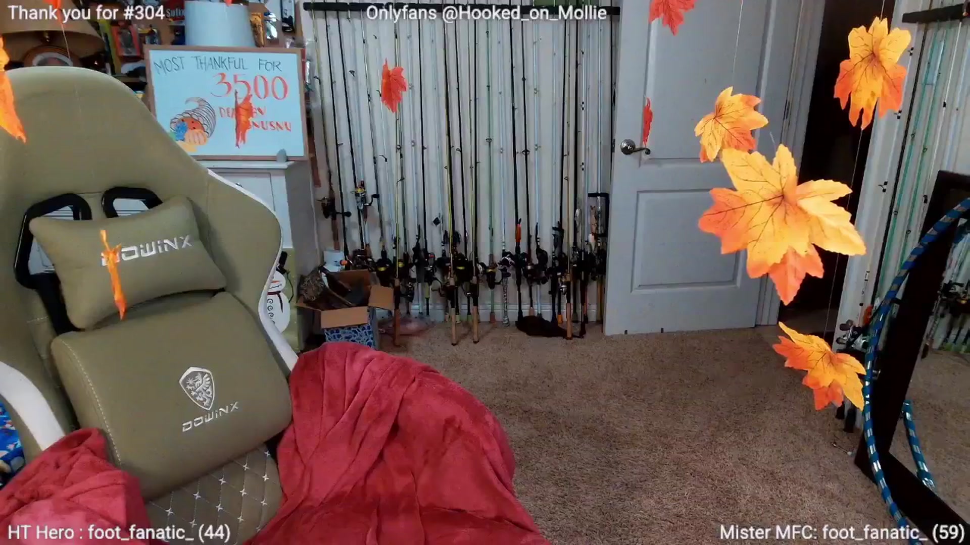Gallery image thumbnail from MollieRose_'s myfreecams stream on, 11/20/2025, 04:04 image 4 of 20