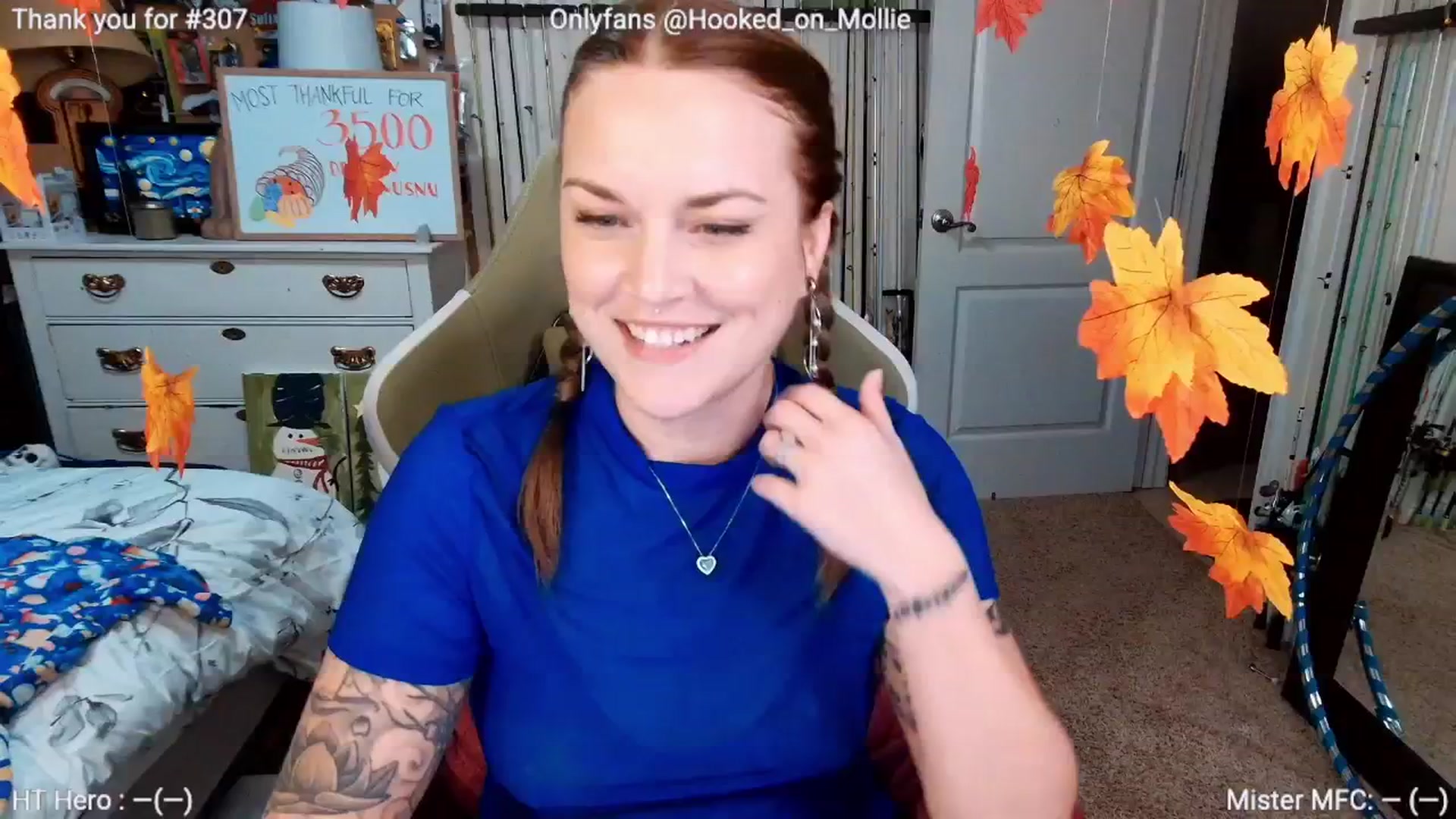 Gallery image thumbnail from MollieRose_'s myfreecams stream on, 11/20/2025, 04:04 image 1 of 20