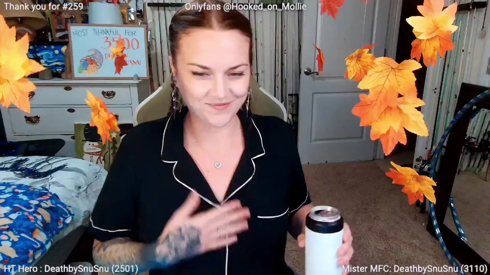 Gallery image thumbnail from MollieRose_'s myfreecams stream on, 11/20/2025, 05:20 image 5 of 20