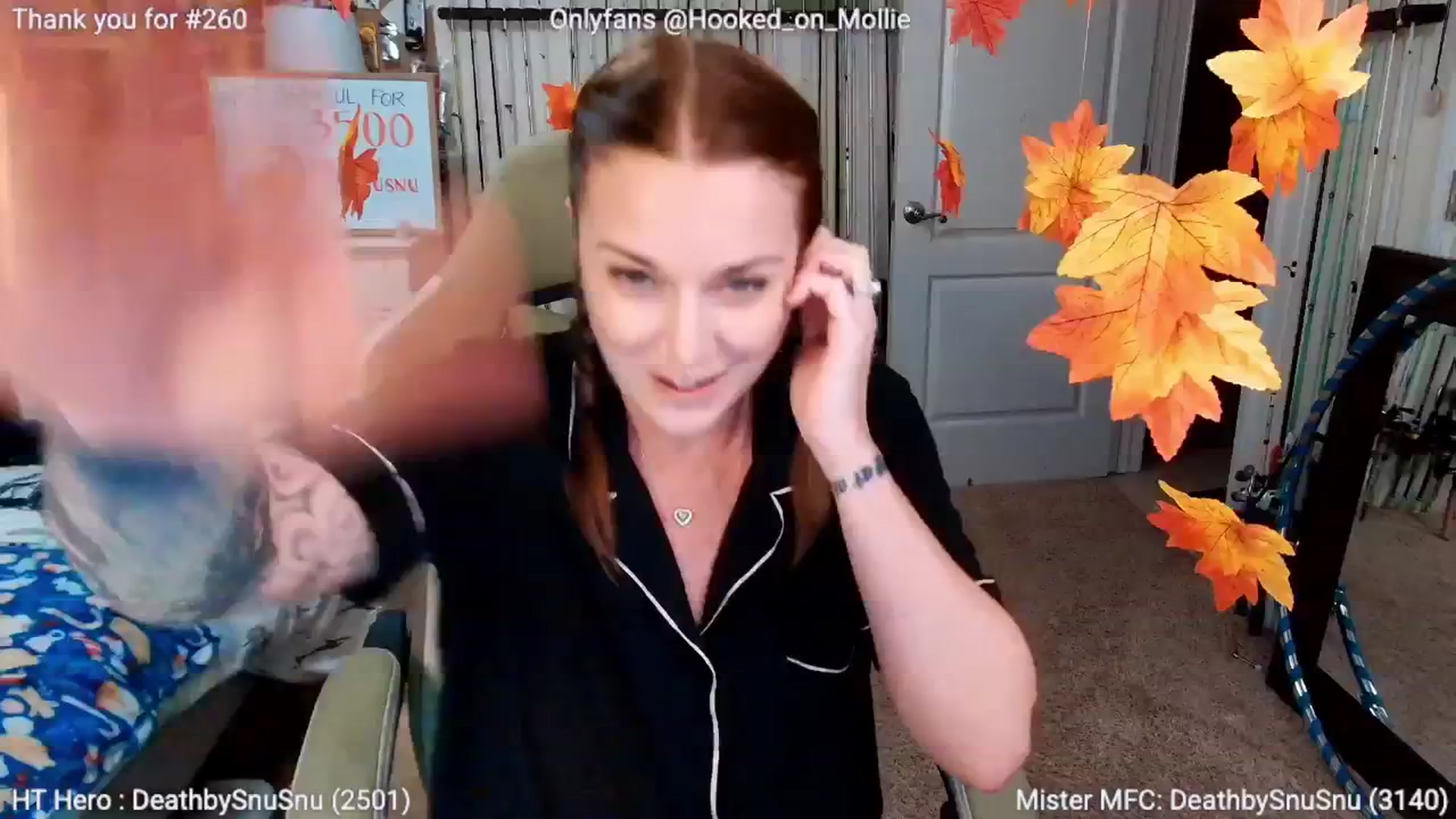 Gallery image thumbnail from MollieRose_'s myfreecams stream on, 11/20/2025, 05:20 image 9 of 20
