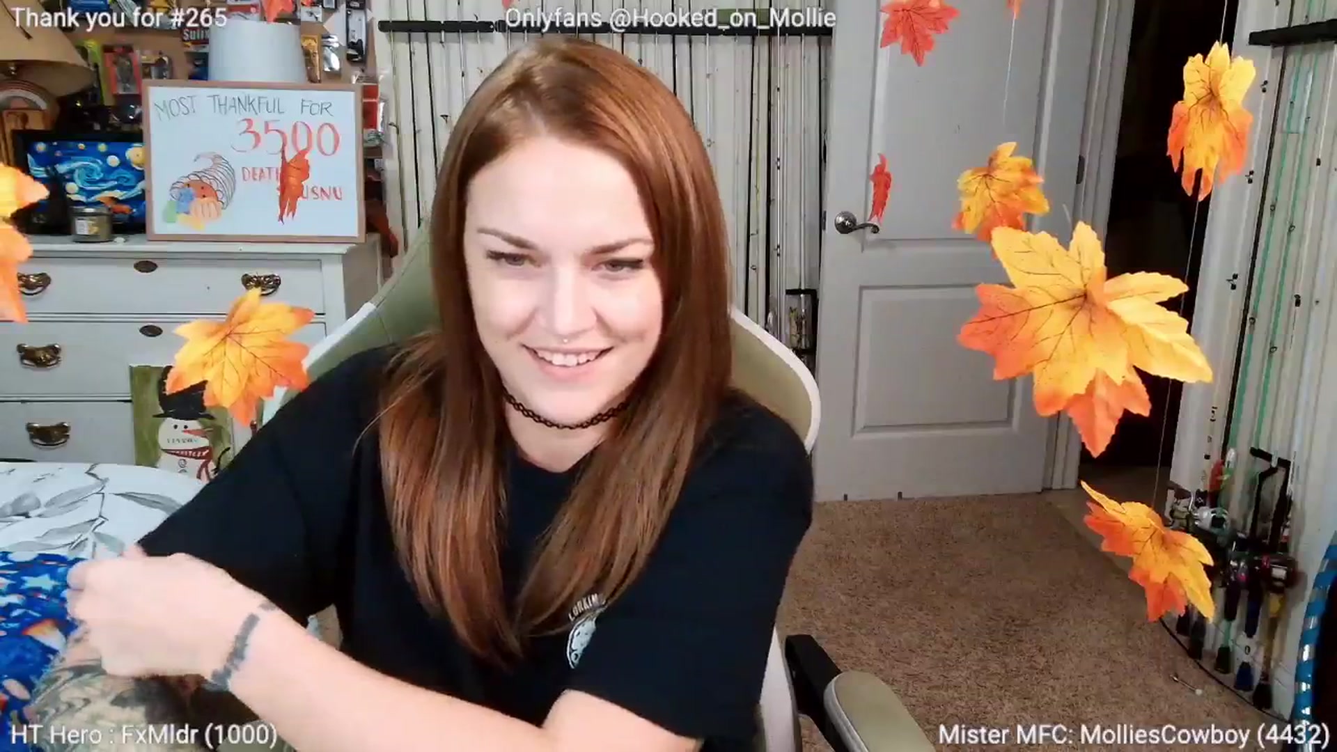 Gallery image thumbnail from MollieRose_'s myfreecams stream on, 11/25/2025, 08:28 image 15 of 20