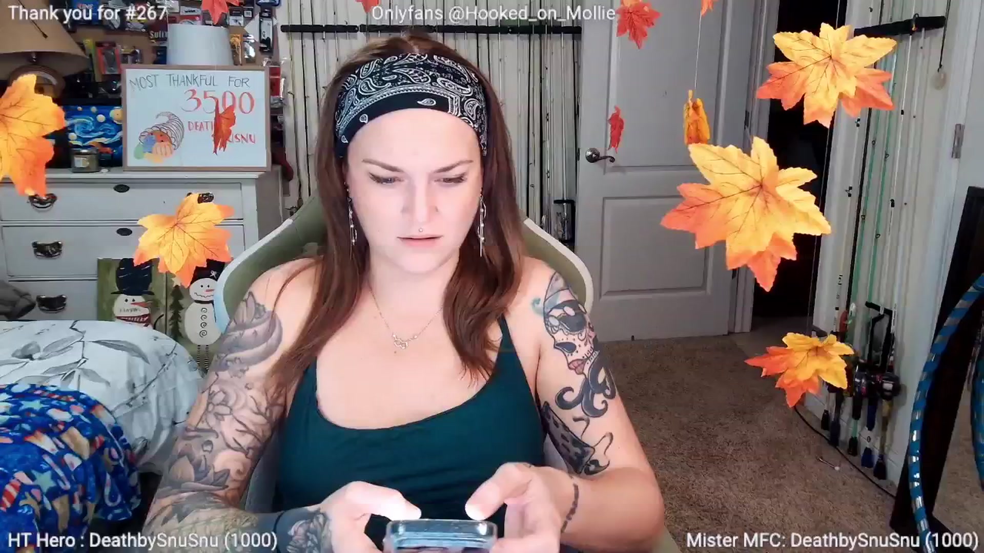 Gallery image thumbnail from MollieRose_'s myfreecams stream on, 11/26/2025, 03:25 image 4 of 20