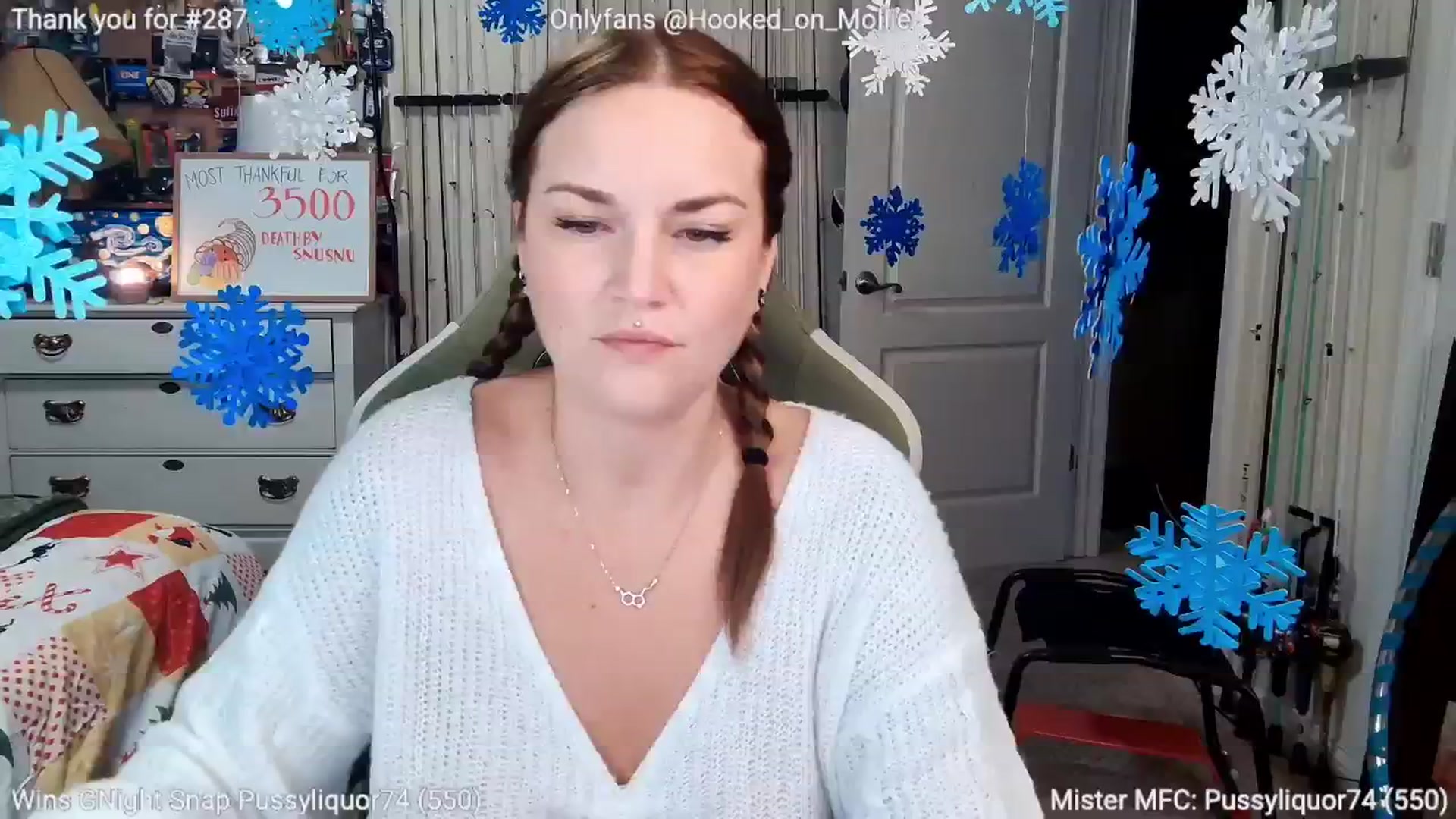 Gallery image thumbnail from MollieRose_'s myfreecams stream on, 11/29/2025, 04:27 image 3 of 20