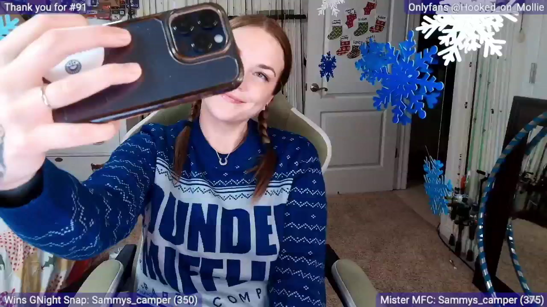 Gallery image thumbnail from MollieRose_'s myfreecams stream on, 12/04/2025, 02:30 image 10 of 20