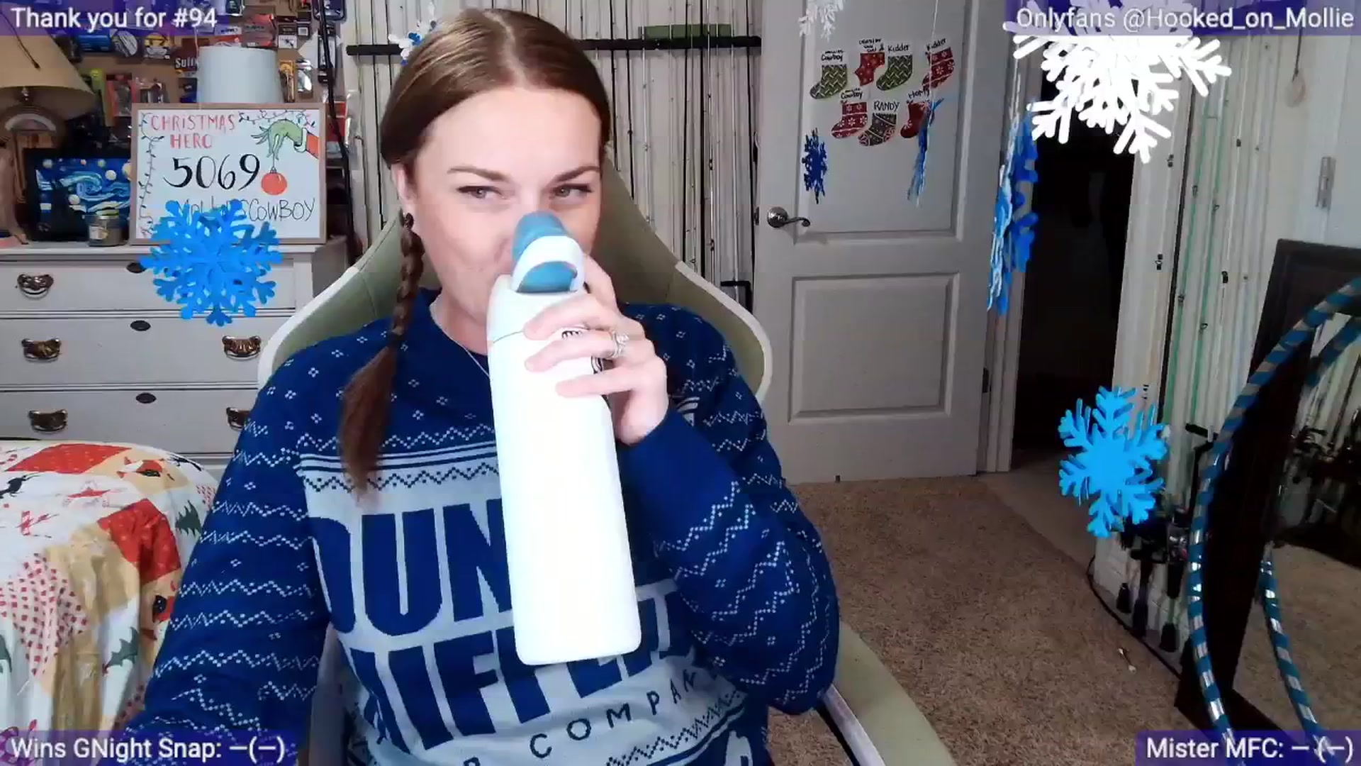 Gallery image thumbnail from MollieRose_'s myfreecams stream on, 12/04/2025, 02:30 image 2 of 20