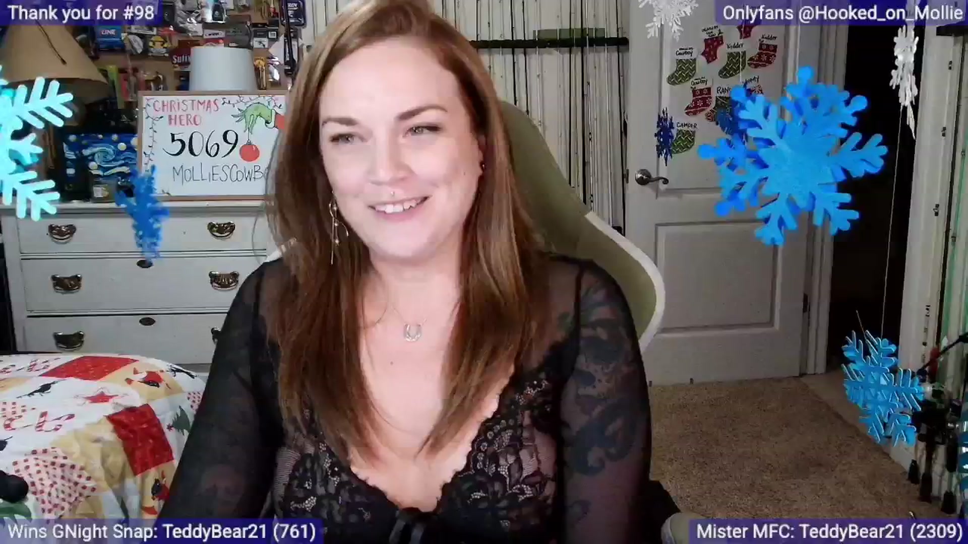 Gallery image thumbnail from MollieRose_'s myfreecams stream on, 12/05/2025, 05:08 image 13 of 20
