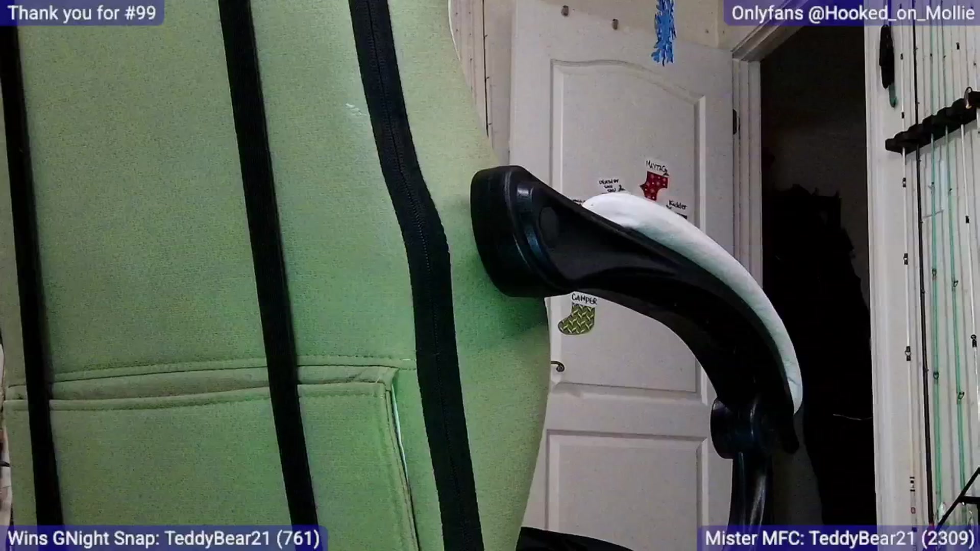 Gallery image thumbnail from MollieRose_'s myfreecams stream on, 12/05/2025, 05:08 image 11 of 20