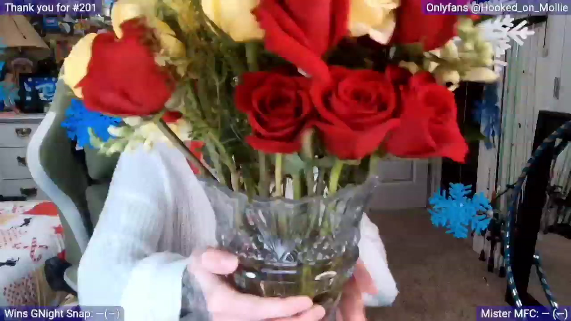 Gallery image thumbnail from MollieRose_'s myfreecams stream on, 12/09/2025, 01:48 image 2 of 20