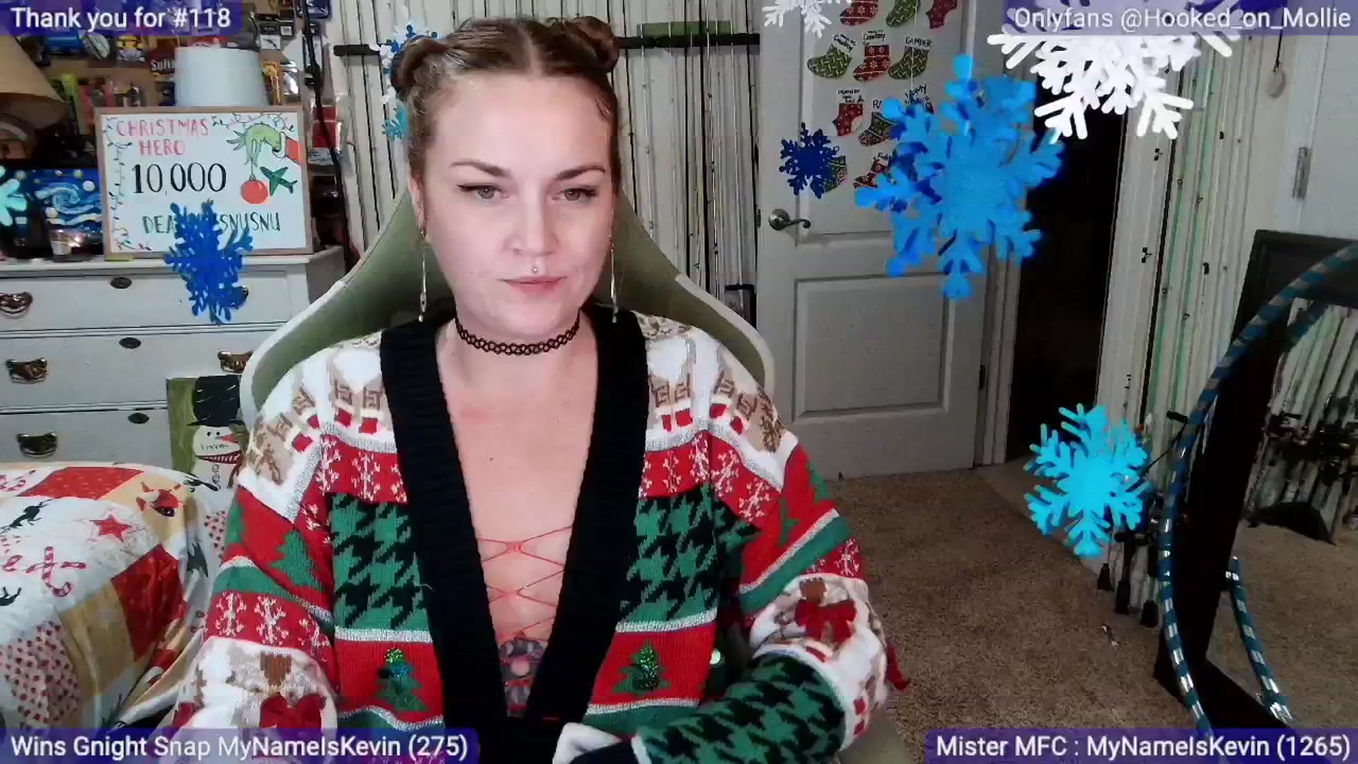 Gallery image thumbnail from MollieRose_'s myfreecams stream on, 12/10/2025, 04:03 image 7 of 20