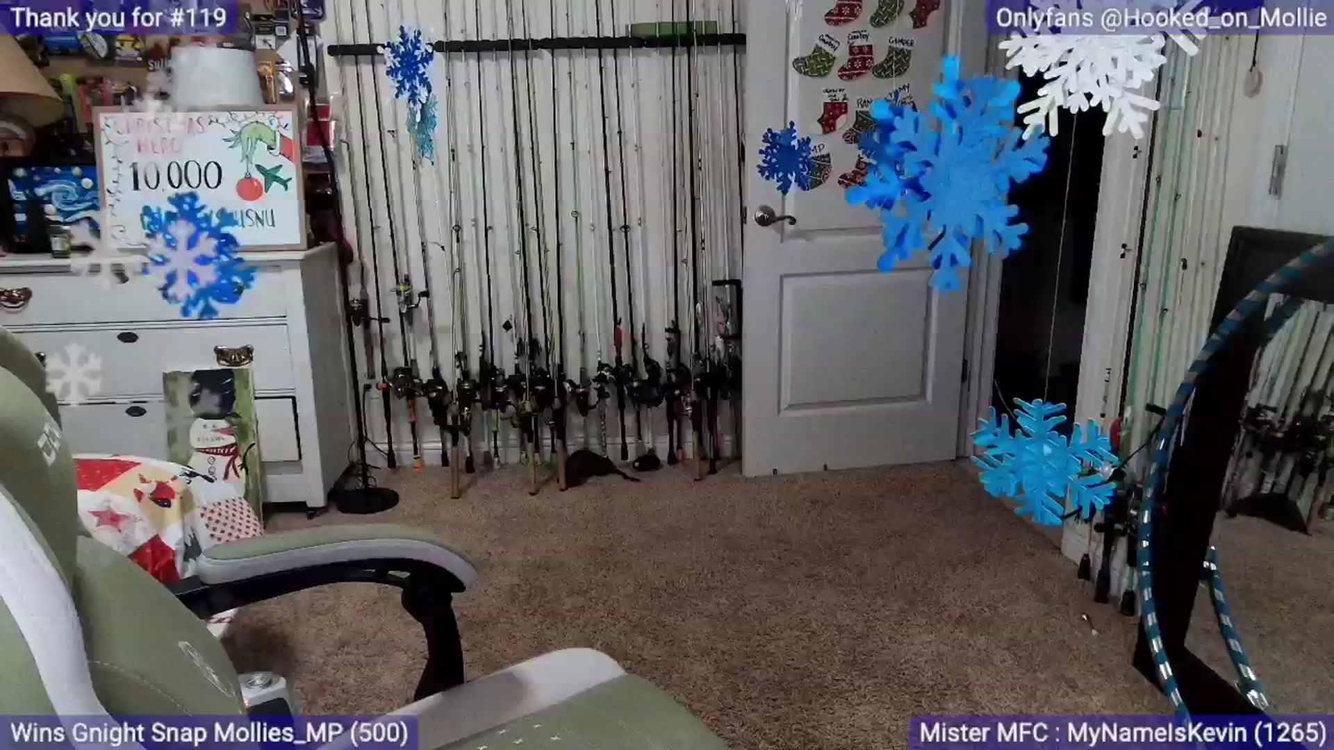 Gallery image thumbnail from MollieRose_'s myfreecams stream on, 12/10/2025, 04:03 image 11 of 20