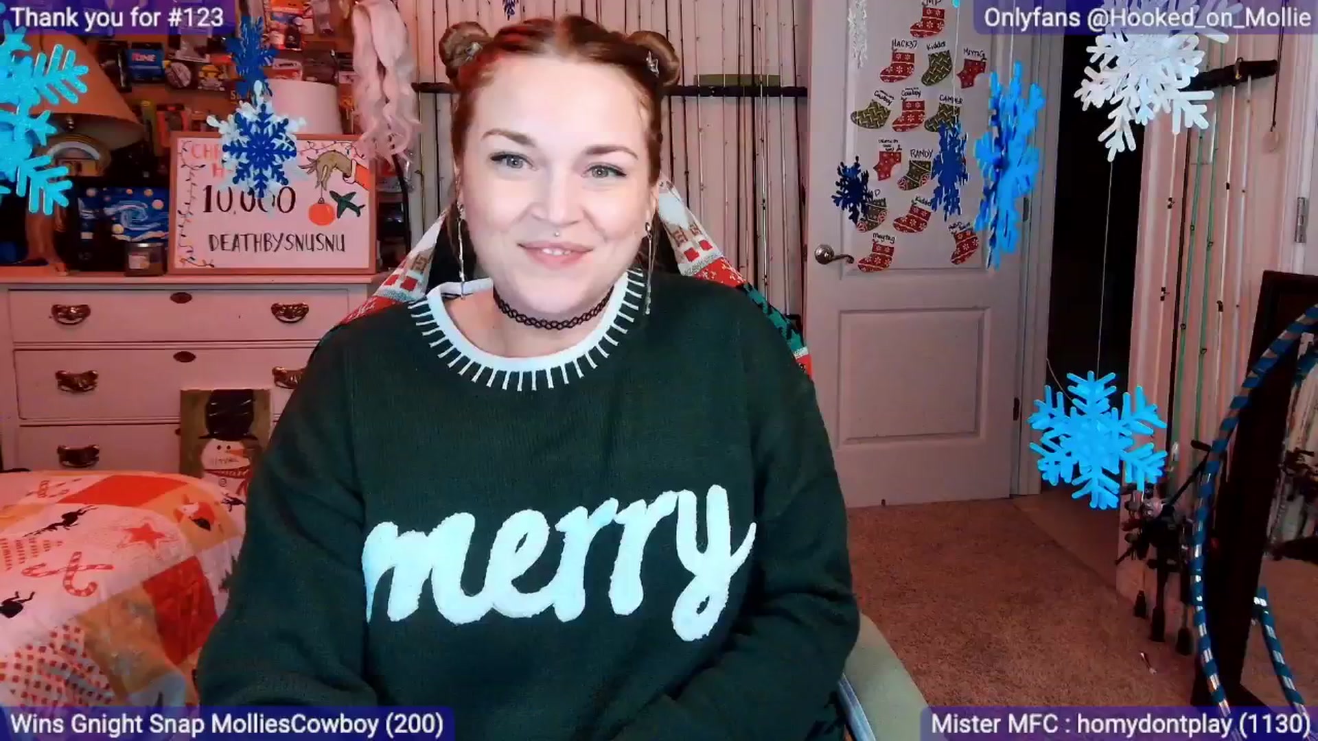 Gallery image thumbnail from MollieRose_'s myfreecams stream on, 12/12/2025, 05:07 image 6 of 20