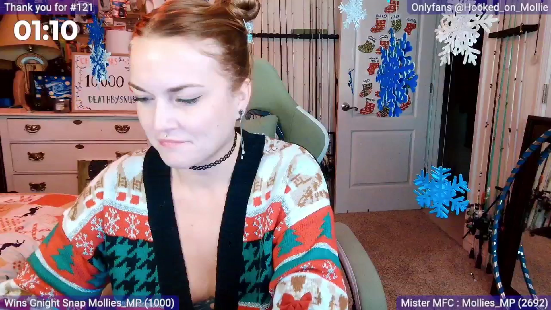 Gallery image thumbnail from MollieRose_'s myfreecams stream on, 12/12/2025, 05:07 image 20 of 20