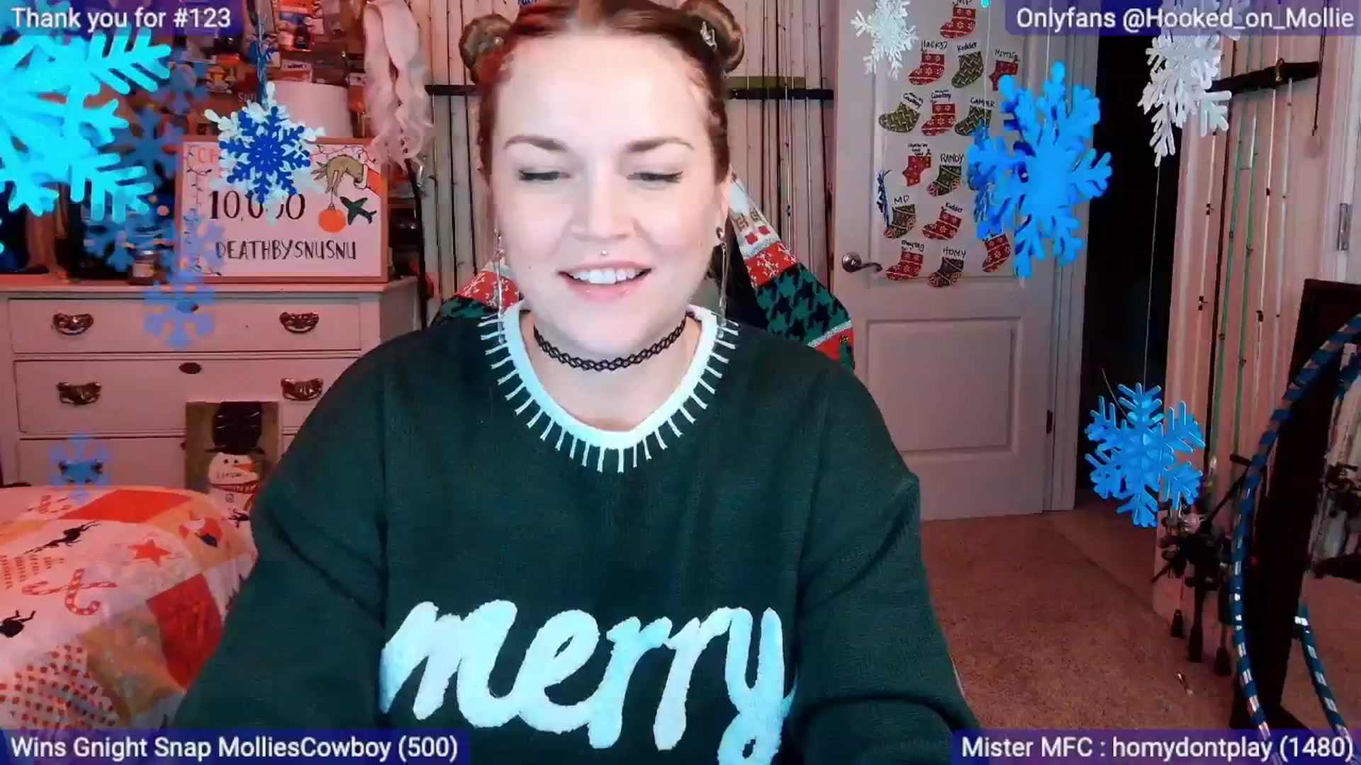 Gallery image thumbnail from MollieRose_'s myfreecams stream on, 12/12/2025, 05:07 image 7 of 20