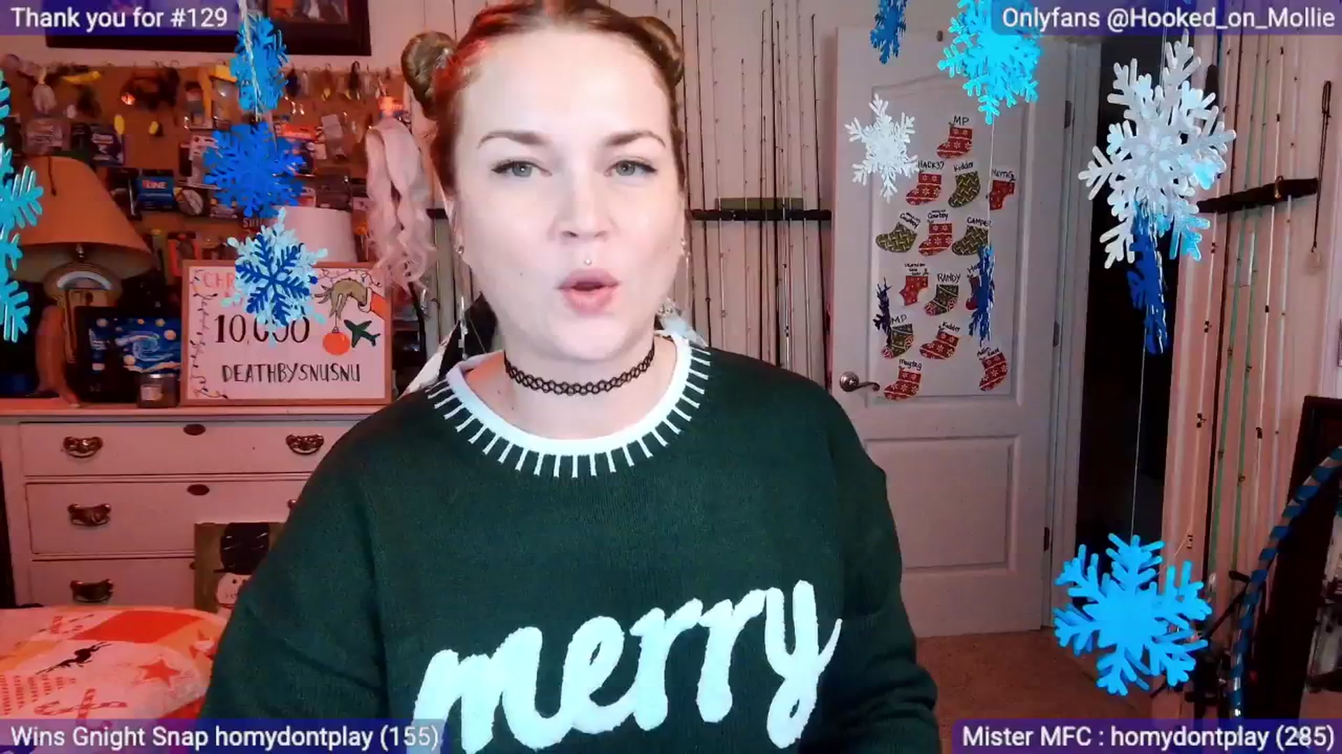 Gallery image thumbnail from MollieRose_'s myfreecams stream on, 12/12/2025, 05:07 image 3 of 20