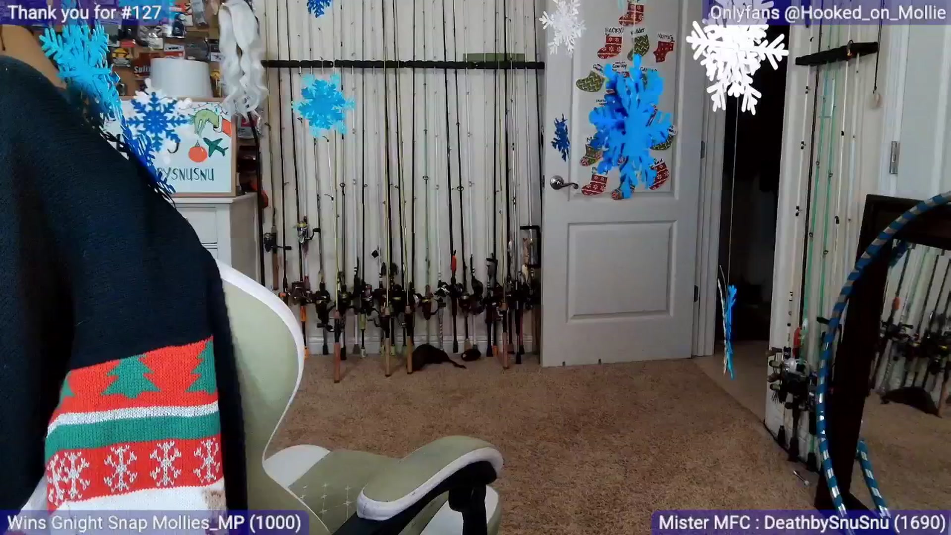 Gallery image thumbnail from MollieRose_'s myfreecams stream on, 12/13/2025, 03:08 image 19 of 20