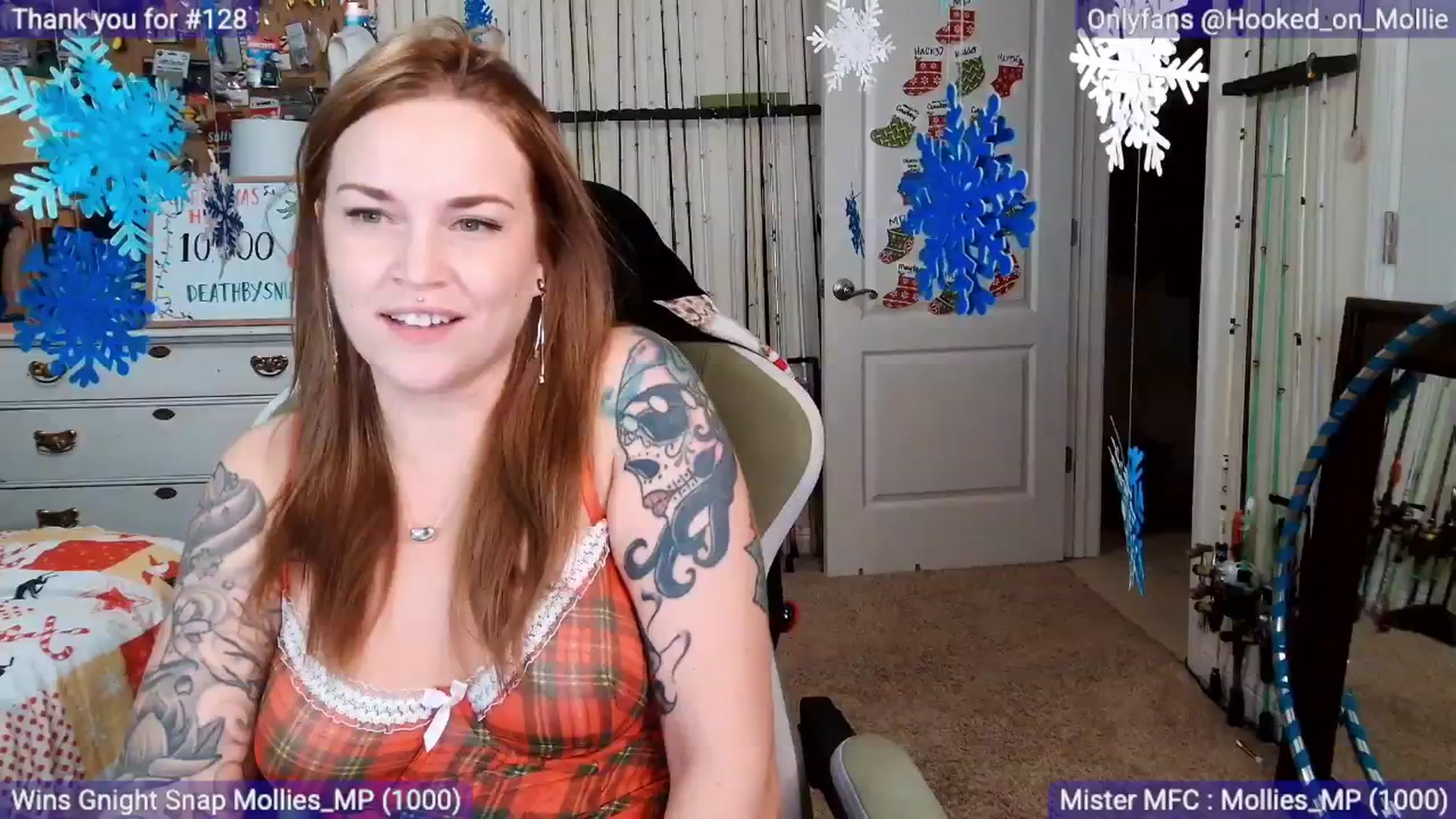 Gallery image thumbnail from MollieRose_'s myfreecams stream on, 12/13/2025, 03:08 image 14 of 20