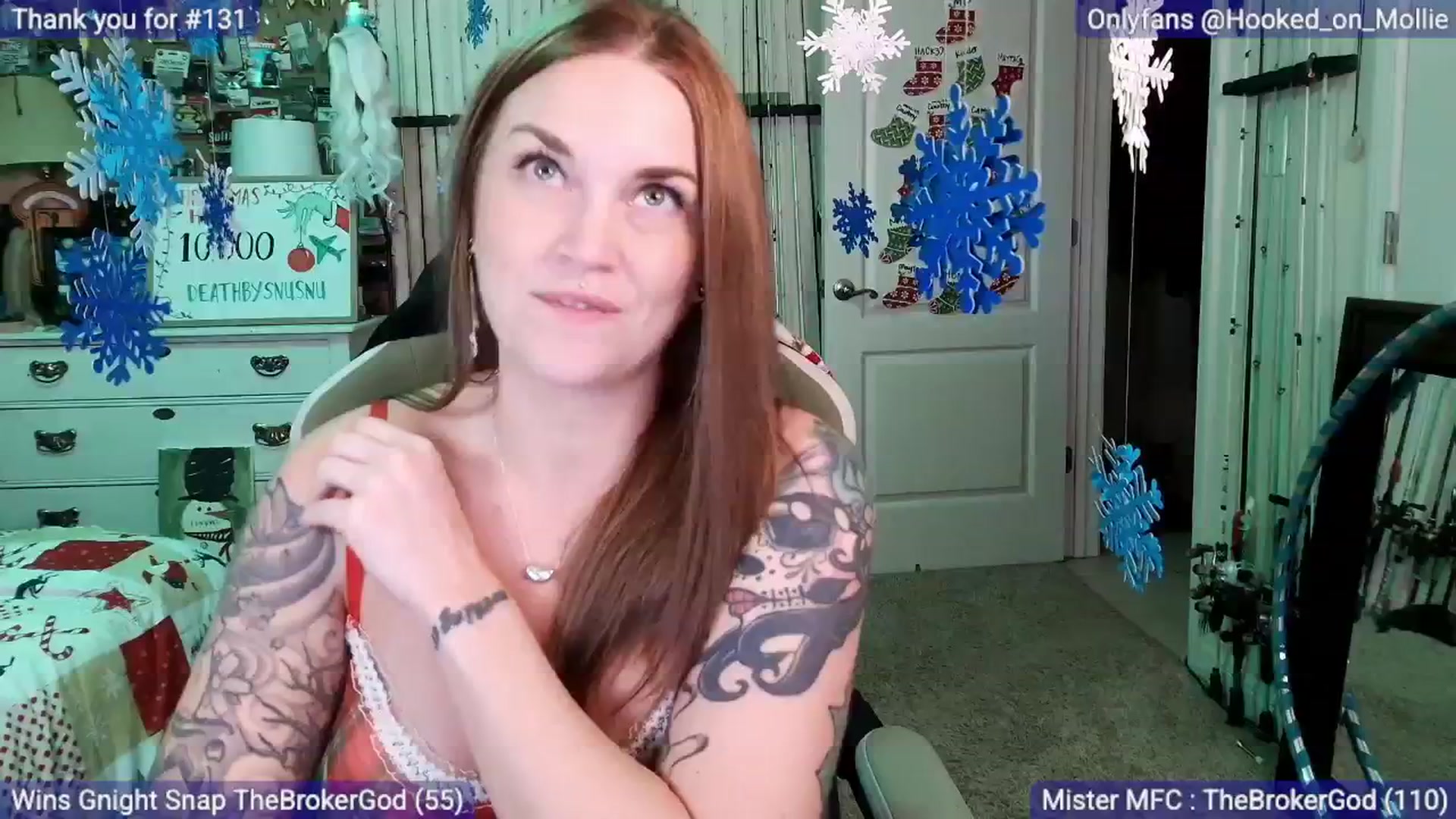 Gallery image thumbnail from MollieRose_'s myfreecams stream on, 12/13/2025, 03:08 image 3 of 20