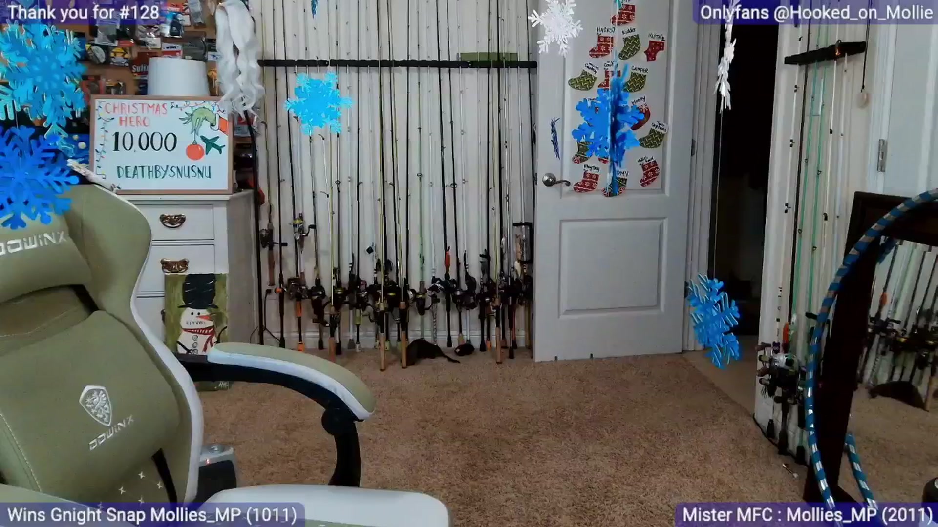 Gallery image thumbnail from MollieRose_'s myfreecams stream on, 12/13/2025, 03:08 image 20 of 20