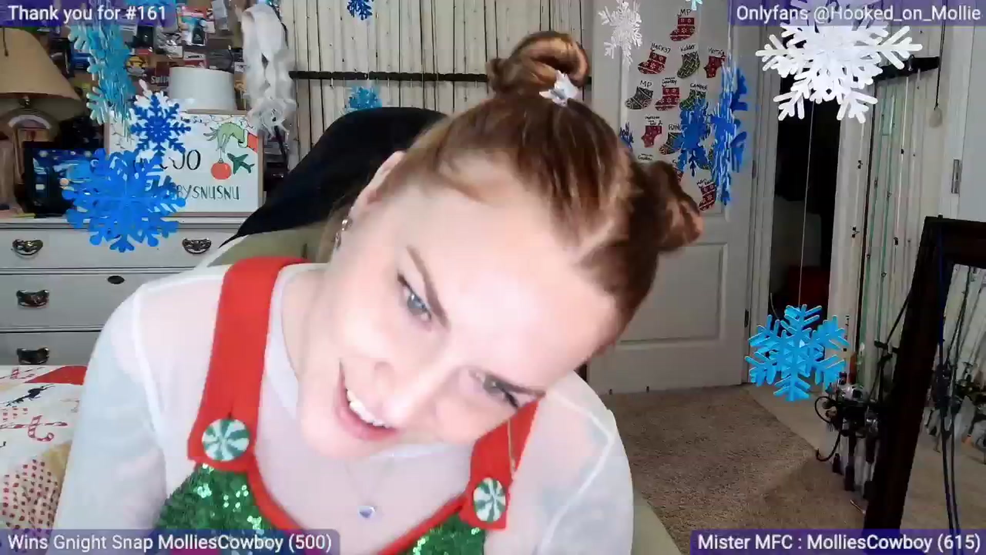 Gallery image thumbnail from MollieRose_'s myfreecams stream on, 12/17/2025, 05:16 image 2 of 20