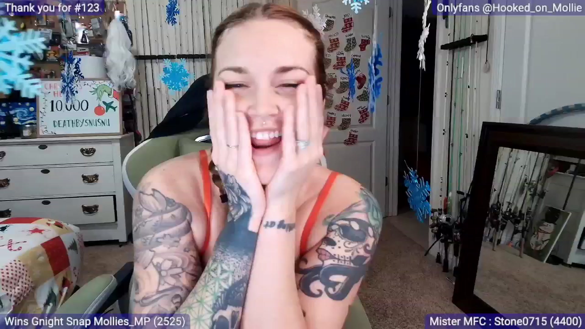 Gallery image thumbnail from MollieRose_'s myfreecams stream on, 12/19/2025, 05:36 image 14 of 20