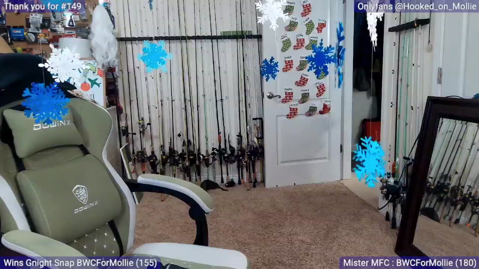 Gallery image thumbnail from MollieRose_'s myfreecams stream on, 12/23/2025, 24:59 image 20 of 20