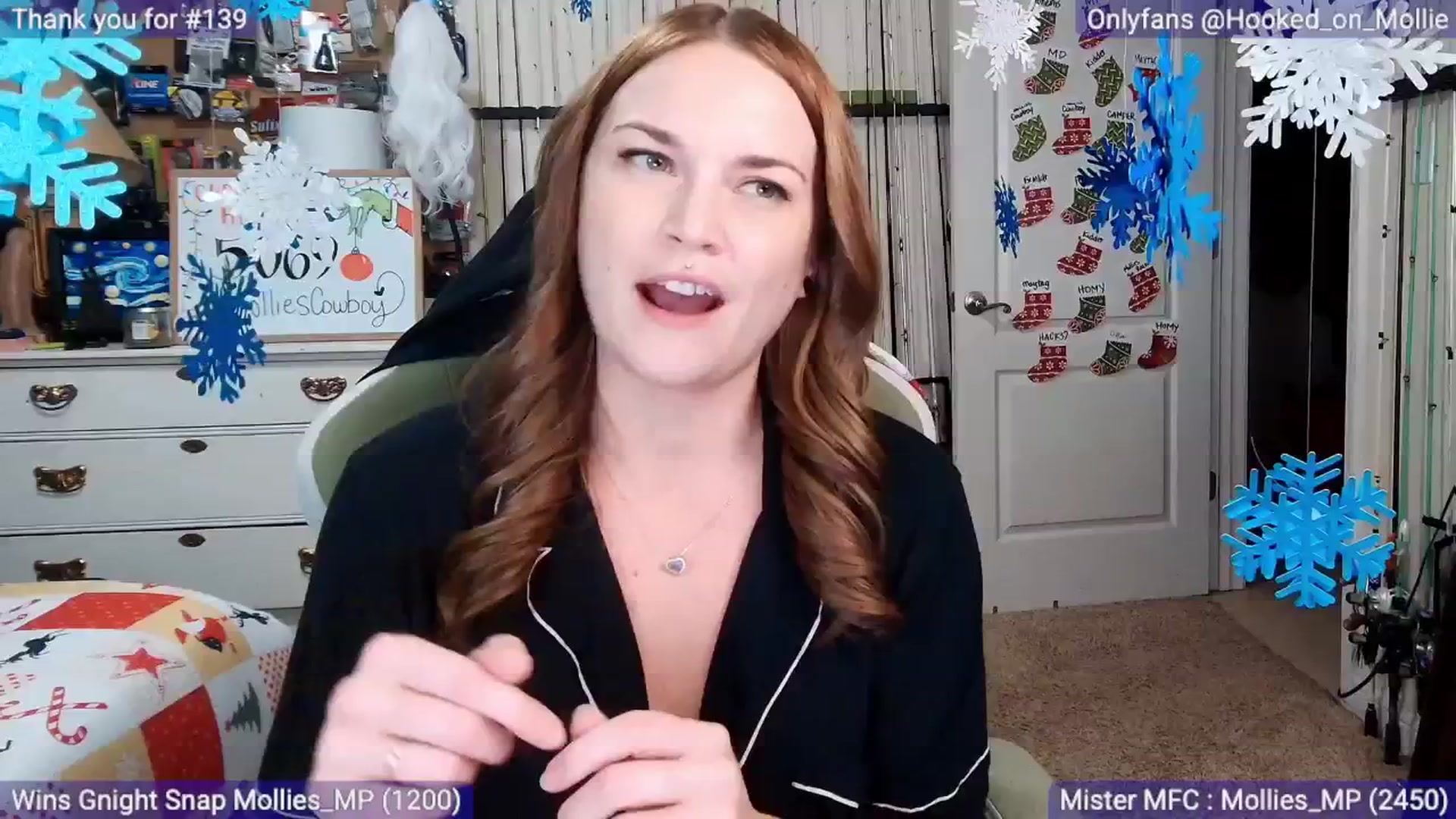 Gallery image thumbnail from MollieRose_'s myfreecams stream on, 12/23/2025, 05:12 image 13 of 20