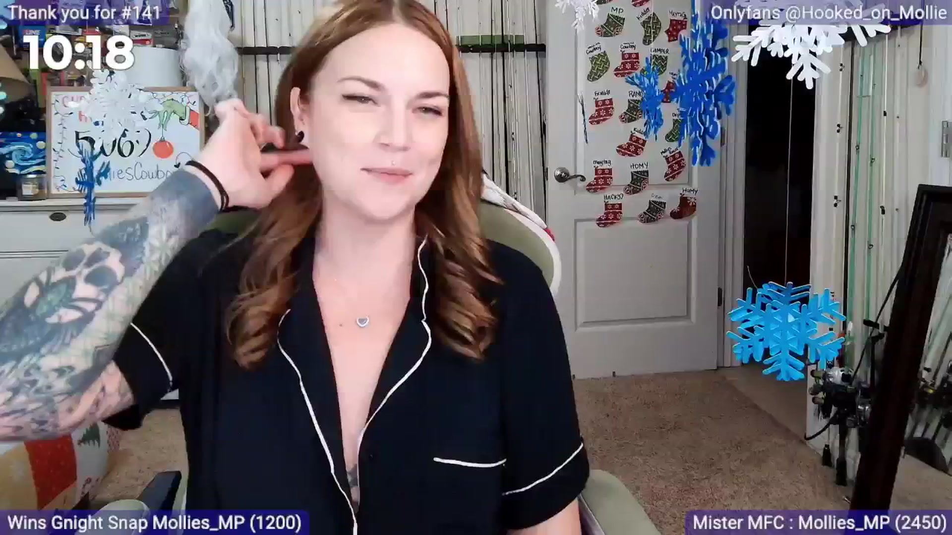 Gallery image thumbnail from MollieRose_'s myfreecams stream on, 12/23/2025, 05:12 image 19 of 20