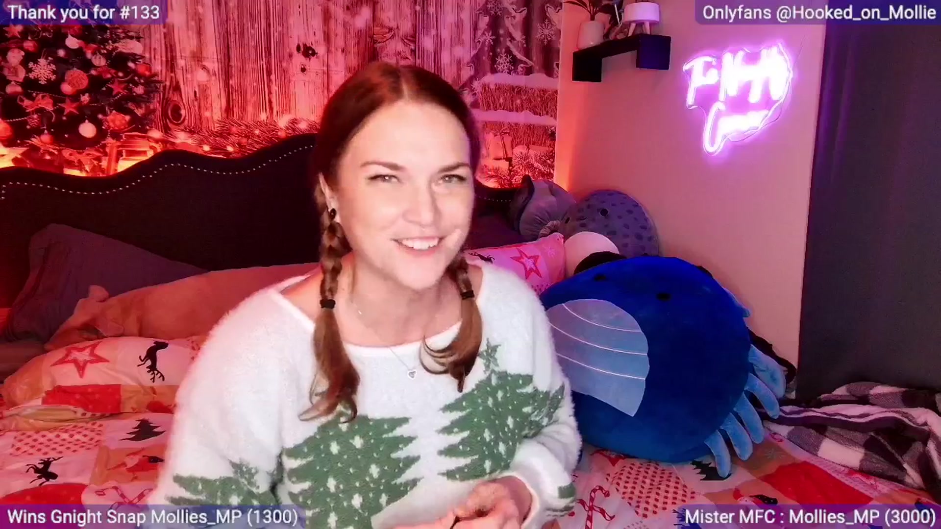 Gallery image thumbnail from MollieRose_'s myfreecams stream on, 12/24/2025, 05:39 image 16 of 20